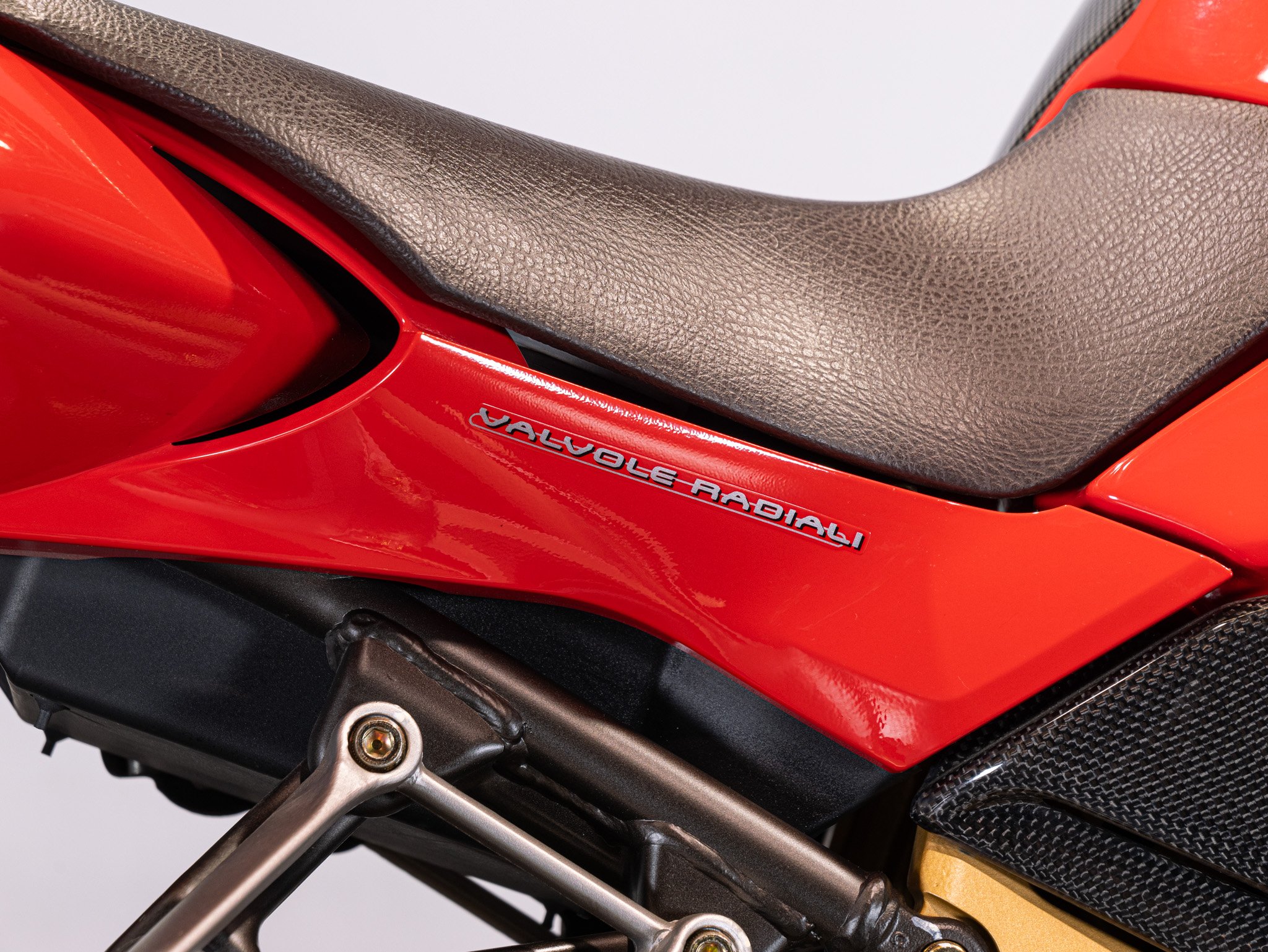 MV Agusta BRUTALE SERIE ORO 