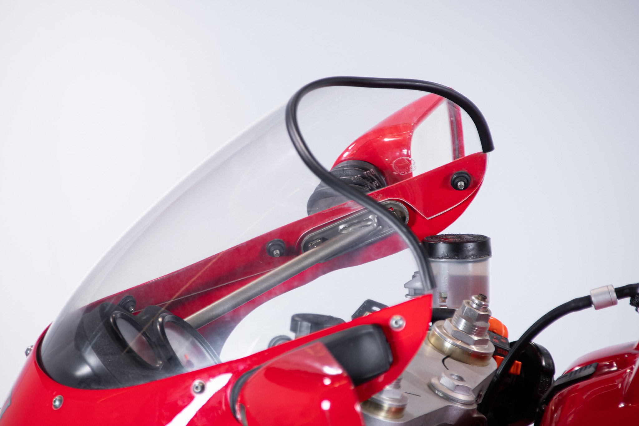 Ducati SUPERBIKE 888 DESMOQUATTRO 