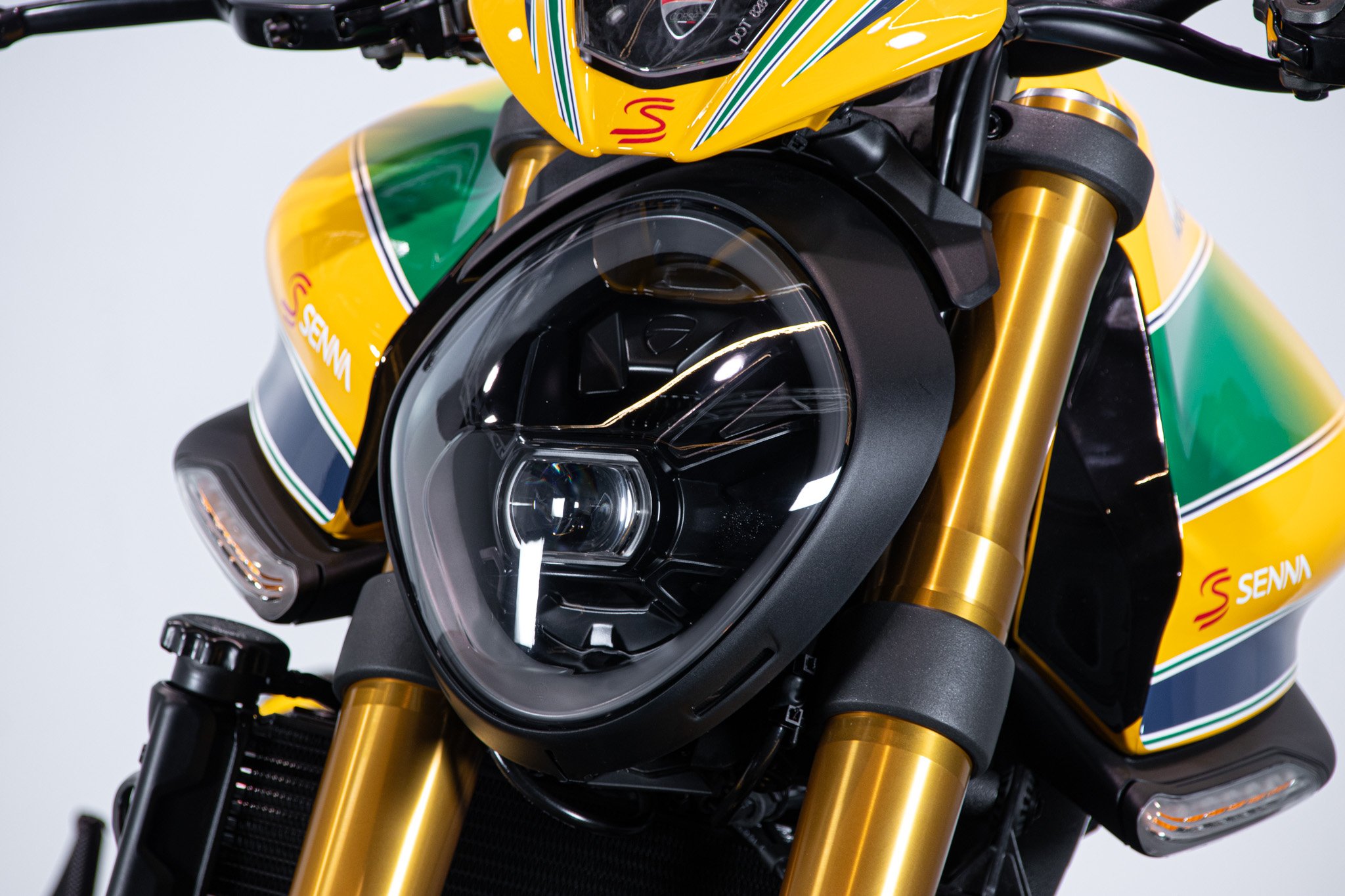 Ducati MONSTER SENNA 