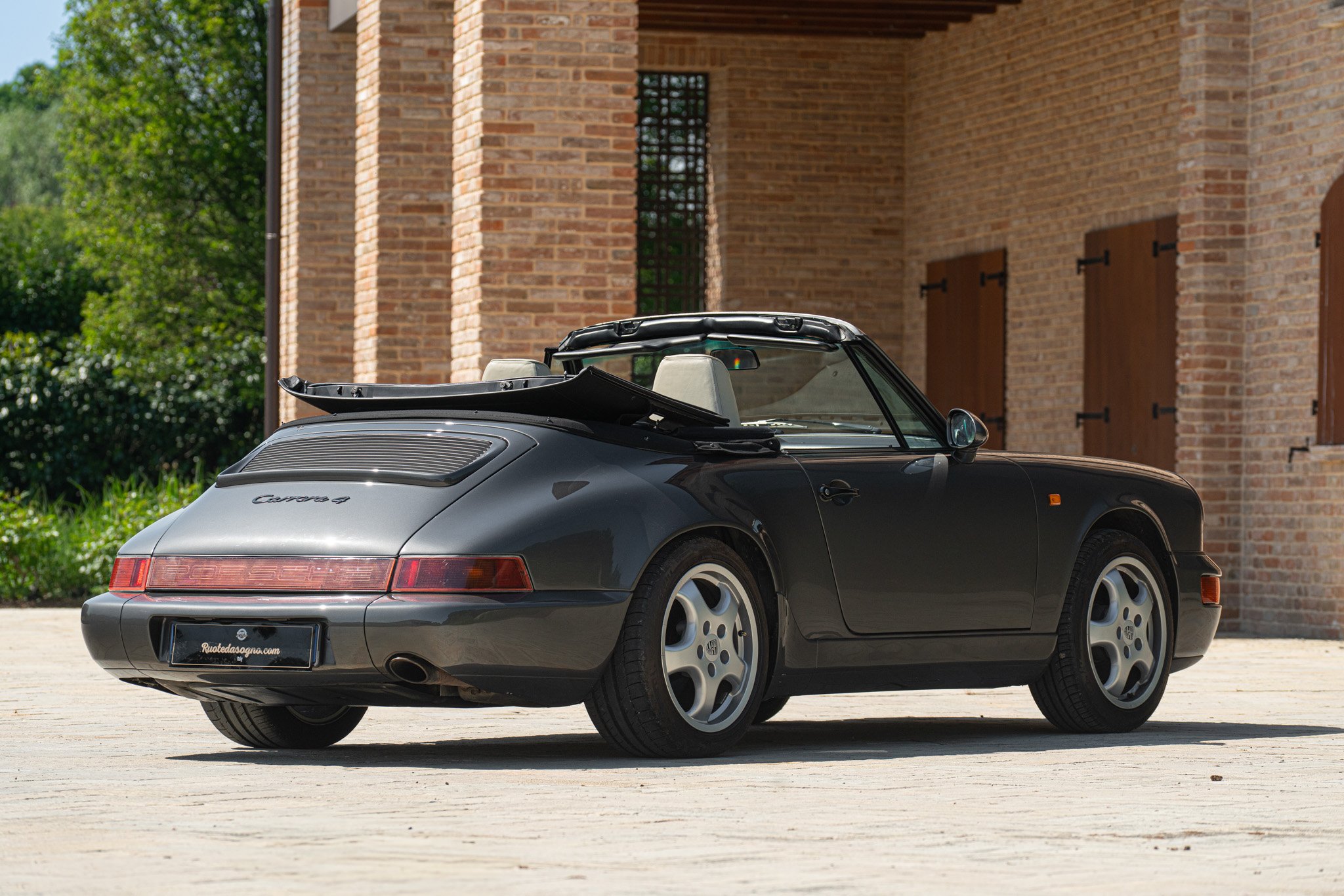 Porsche 964 (911) CARRERA 4 CABRIOLET 