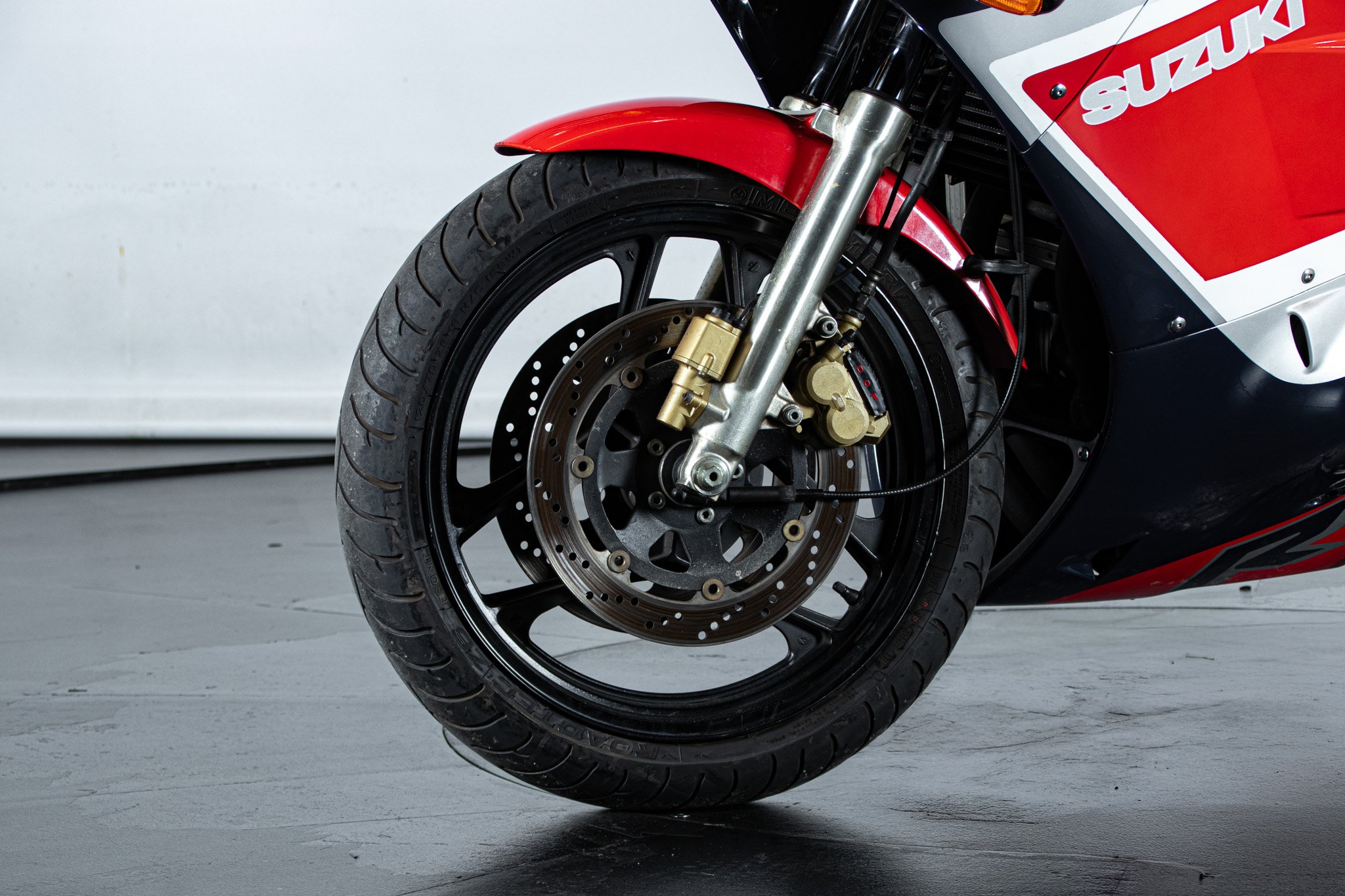 Suzuki GSX R 1100 