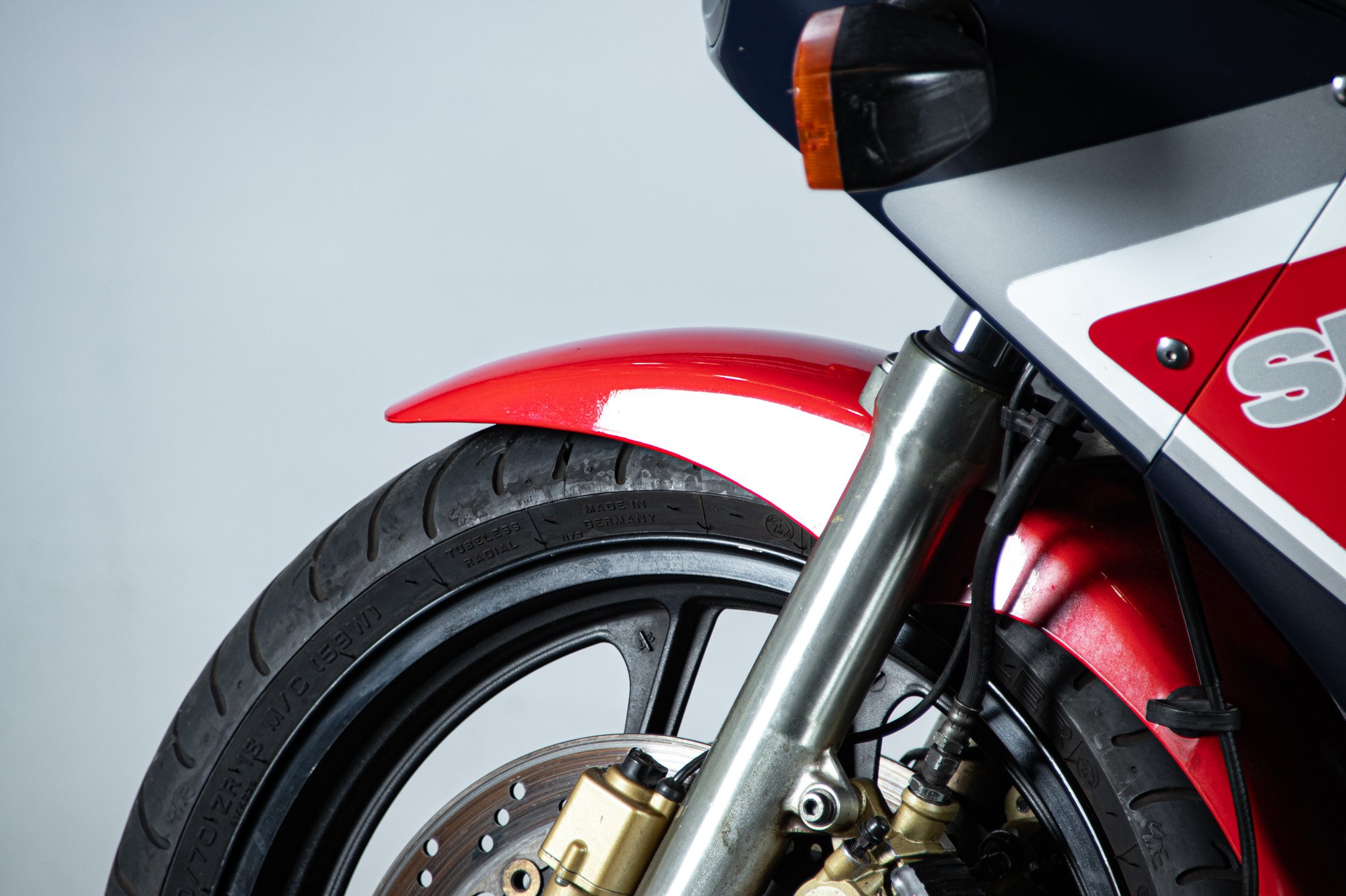 Suzuki GSX R 1100 