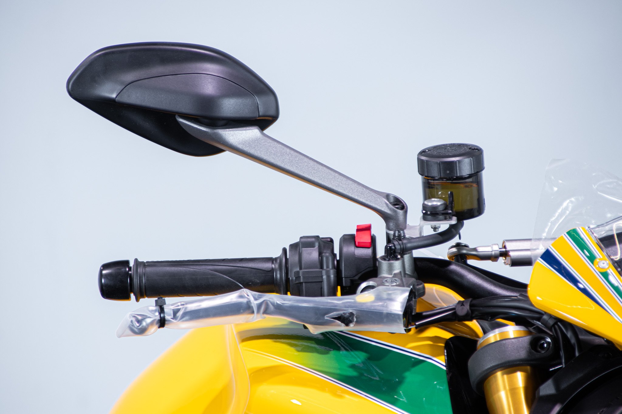 Ducati DUCATI MONSTER SENNA 