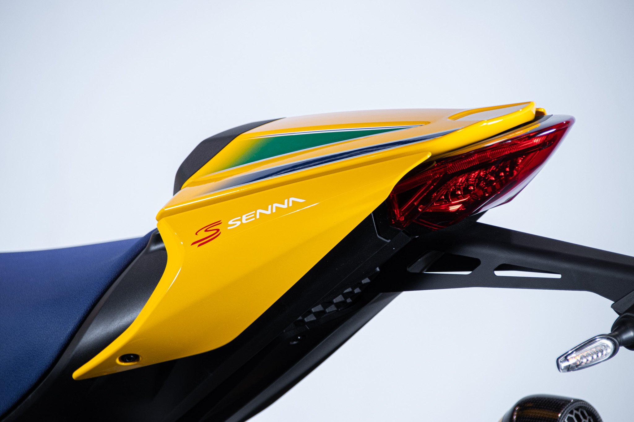 Ducati DUCATI MONSTER SENNA 
