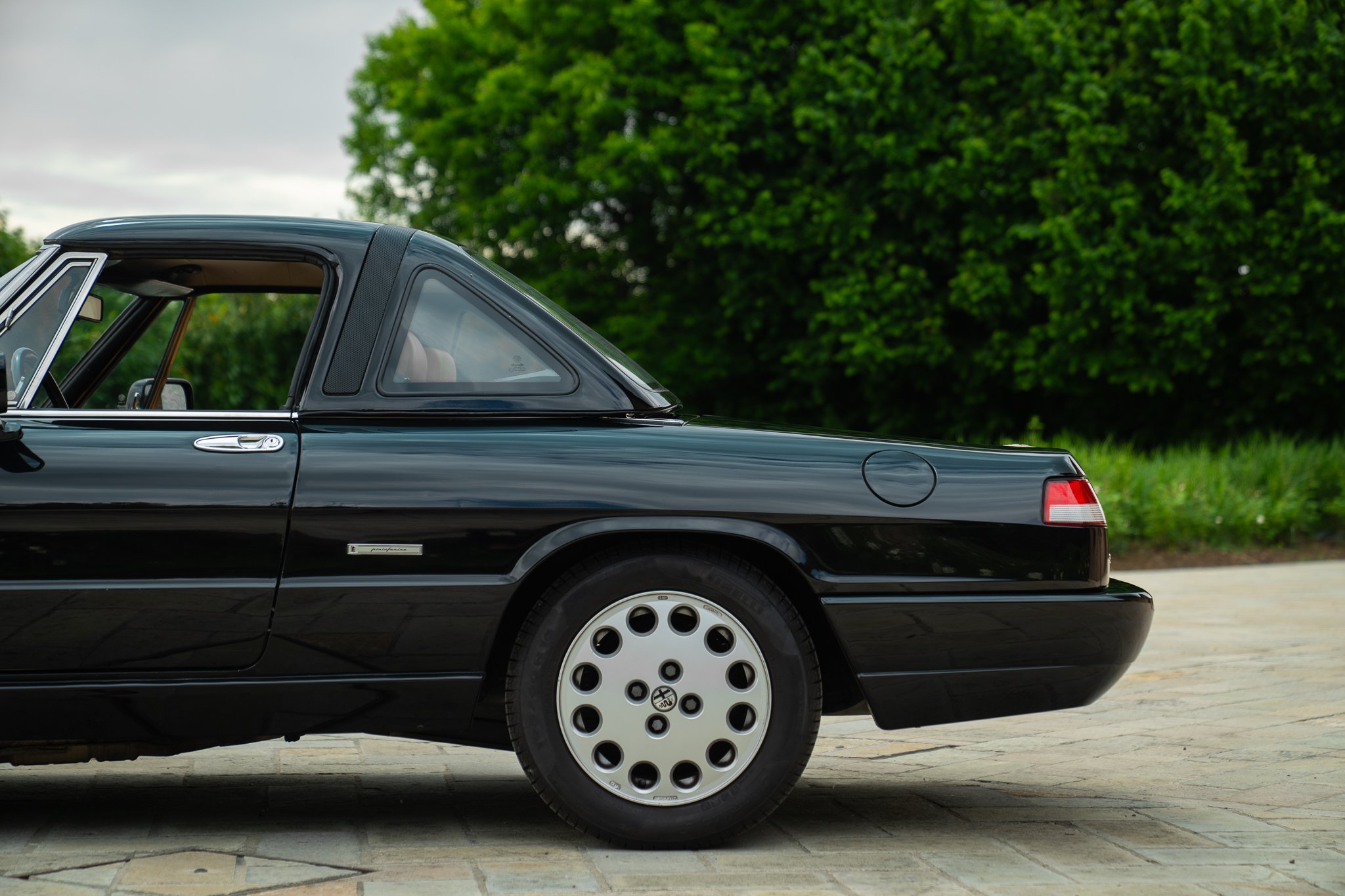 Alfa Romeo SPIDER DUETTO 