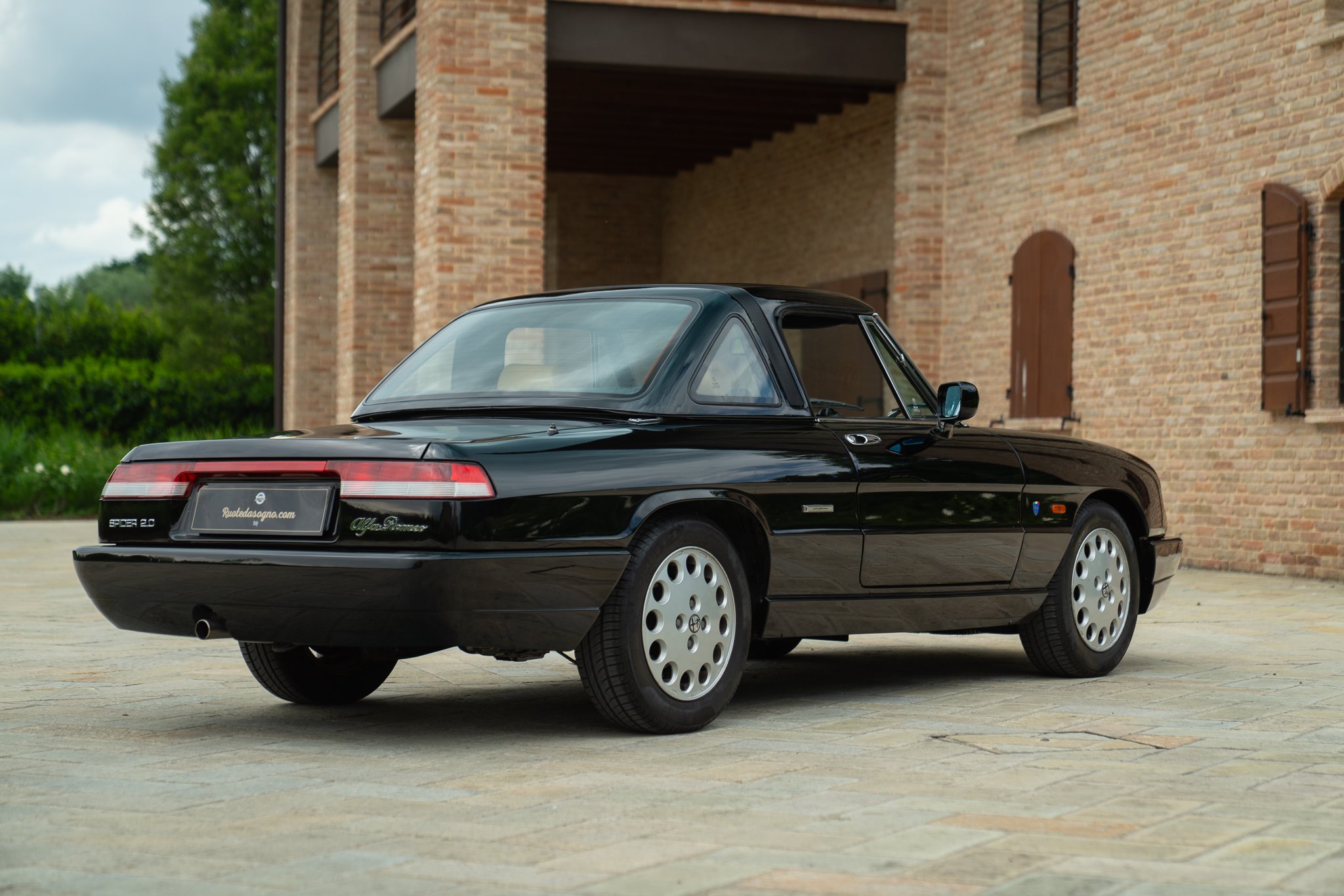 Alfa Romeo SPIDER DUETTO 