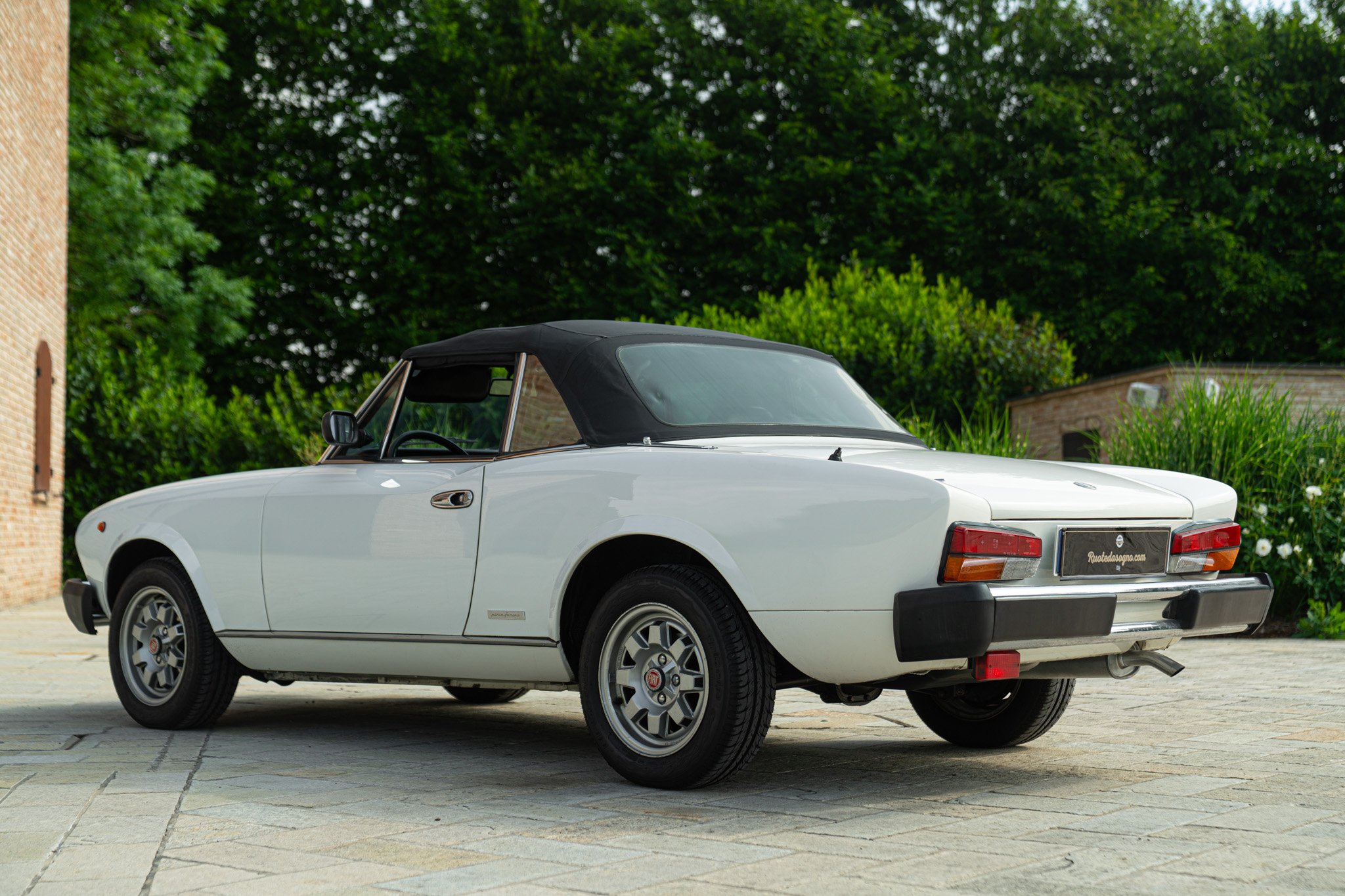 Fiat PININFARINA SPIDEREUROPA 