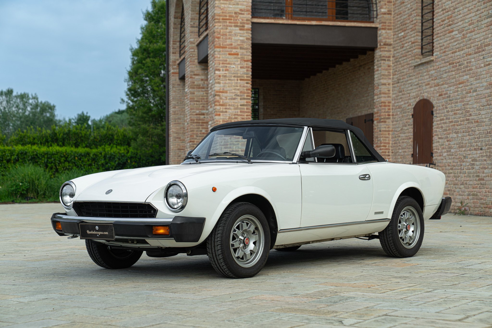 Fiat PININFARINA SPIDEREUROPA 