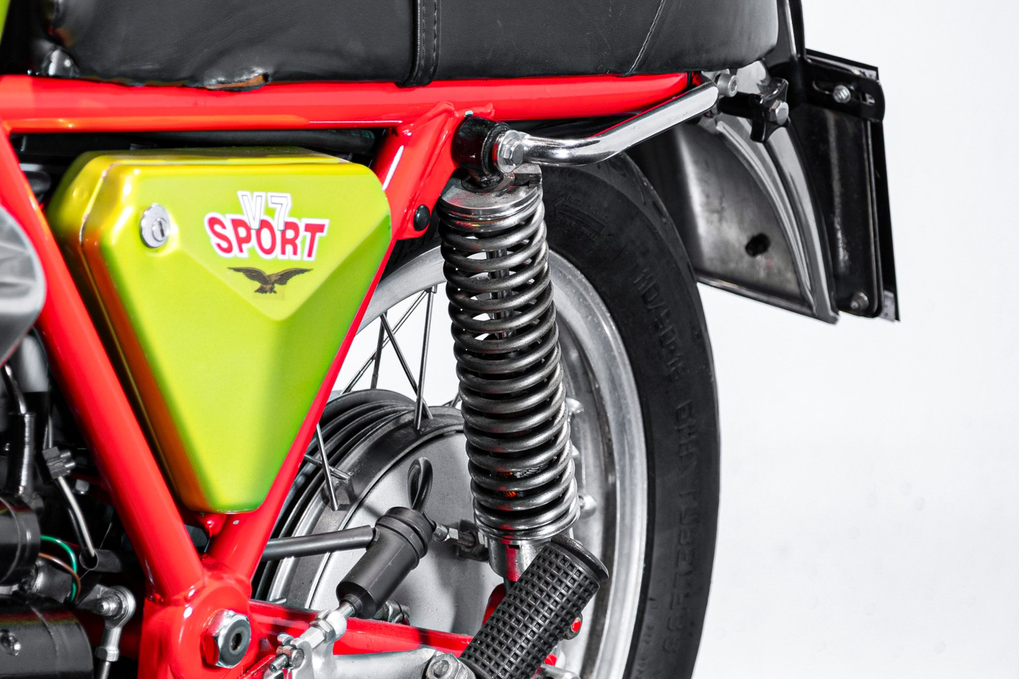 Moto Guzzi V7 SPORT \"Telaio Rosso\" 