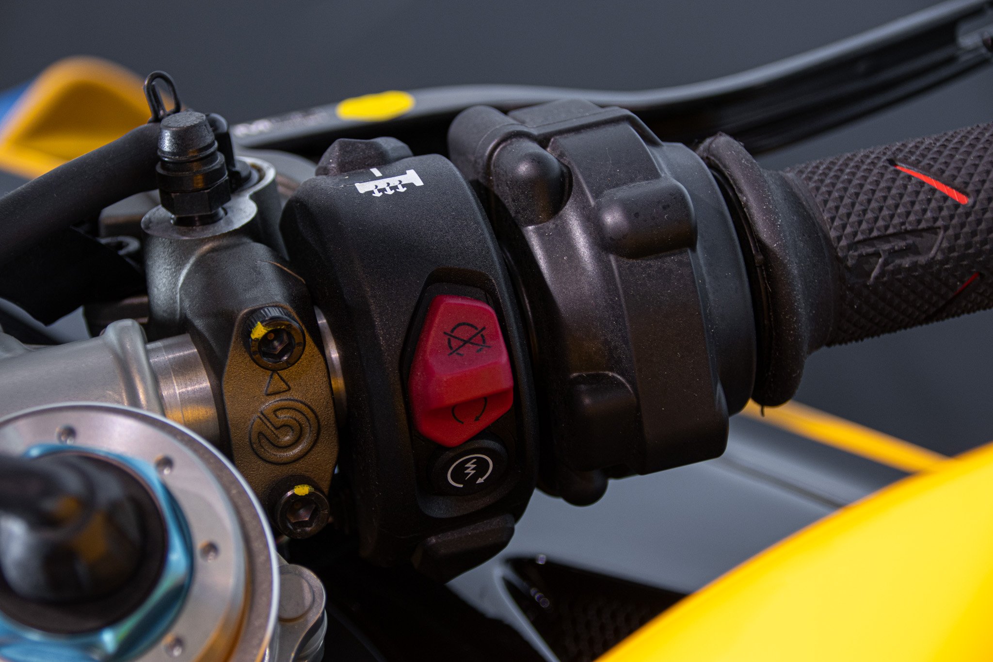 Ducati PANIGALE V4 BAGNAIA WORLD CHAMPION REPLICA 