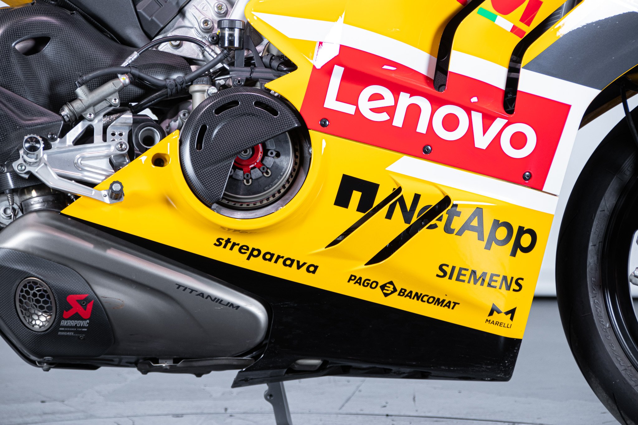 Ducati PANIGALE V4 BAGNAIA WORLD CHAMPION REPLICA 