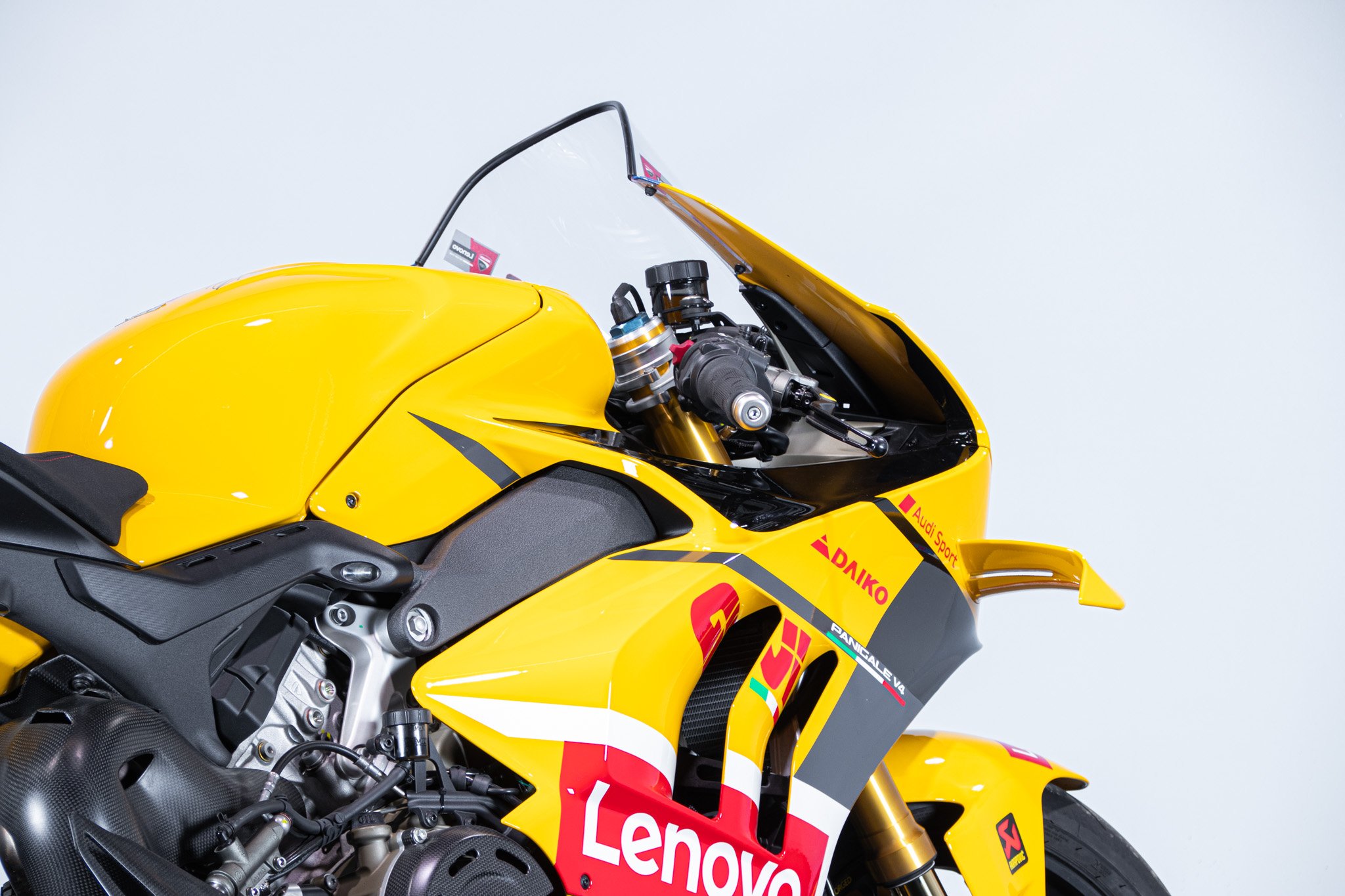 Ducati PANIGALE V4 BAGNAIA WORLD CHAMPION REPLICA 