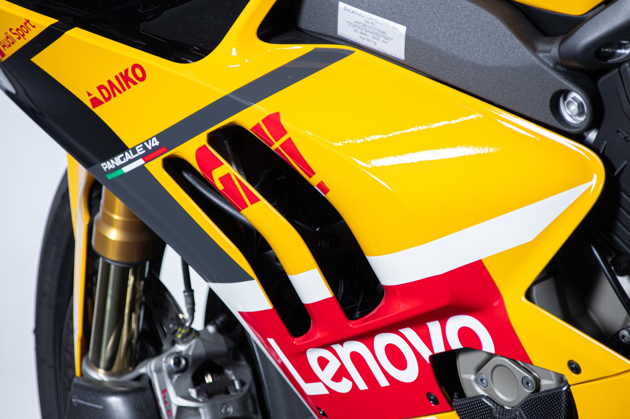 Ducati PANIGALE V4 BAGNAIA WORLD CHAMPION REPLICA 