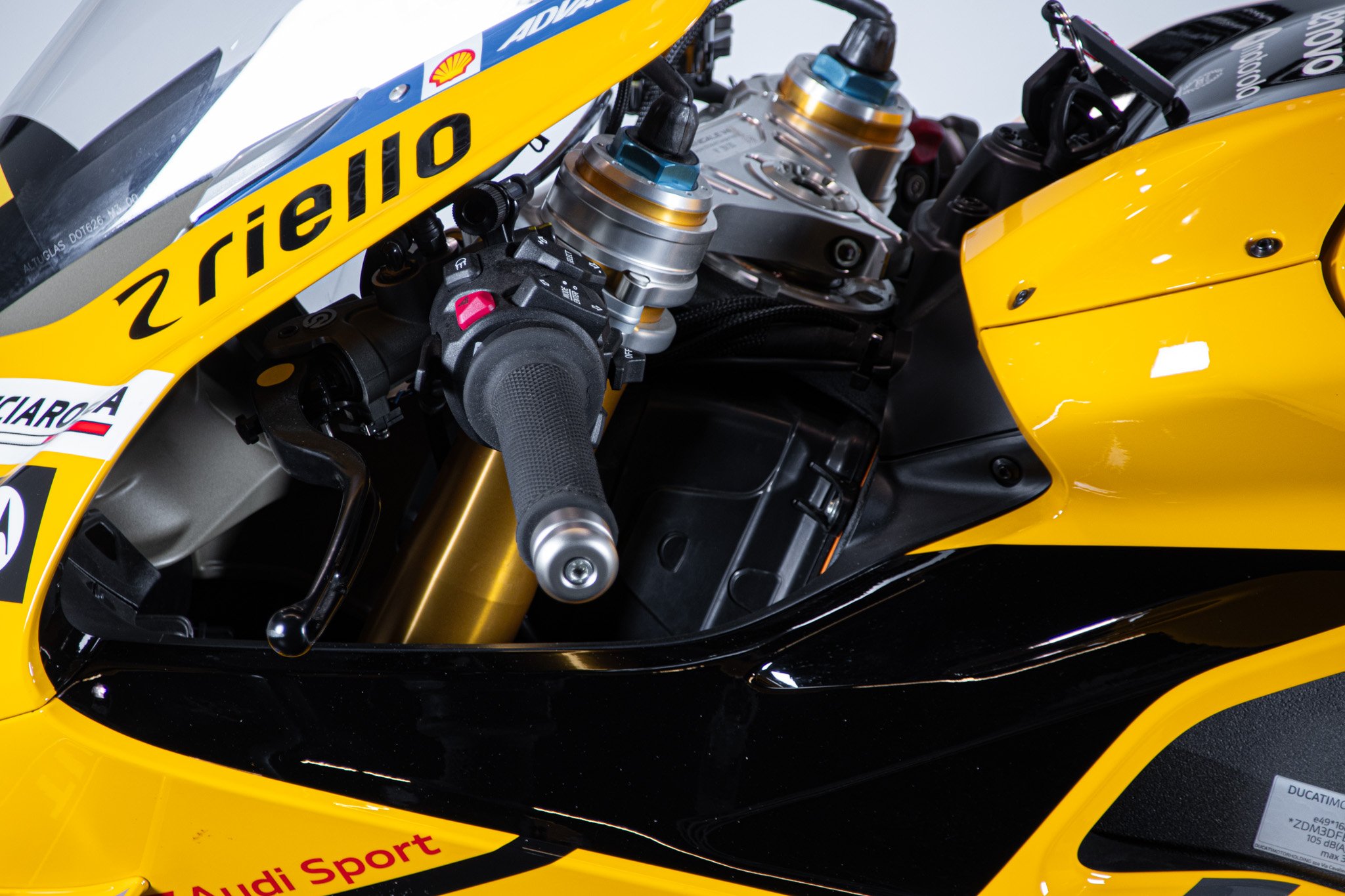 Ducati PANIGALE V4 BAGNAIA WORLD CHAMPION REPLICA 