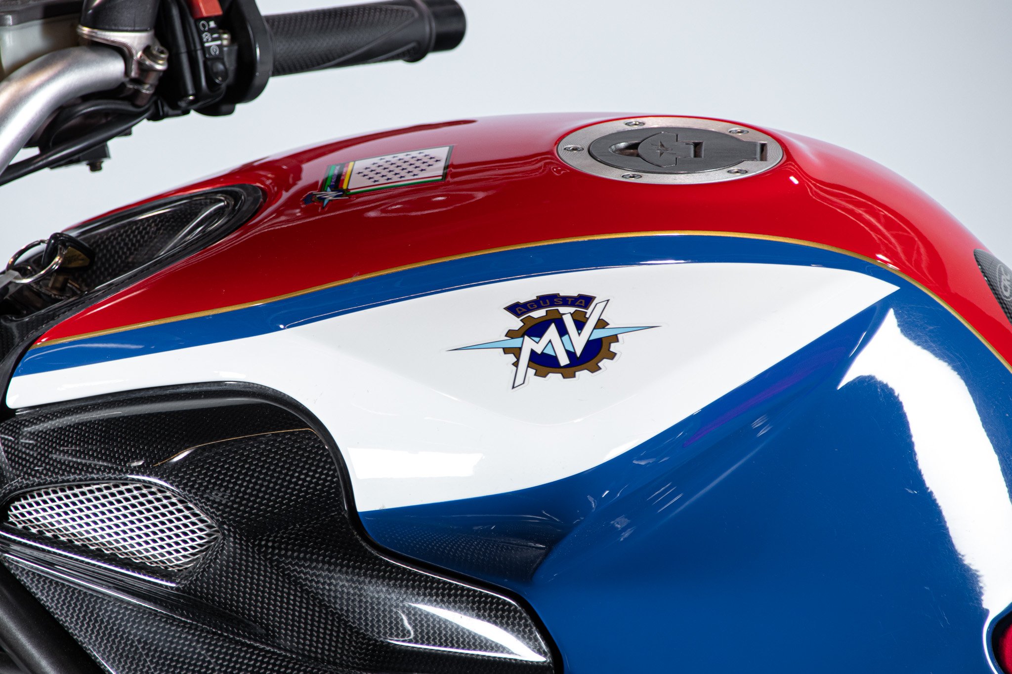 MV Agusta BRUTALE 750 AMERICA 