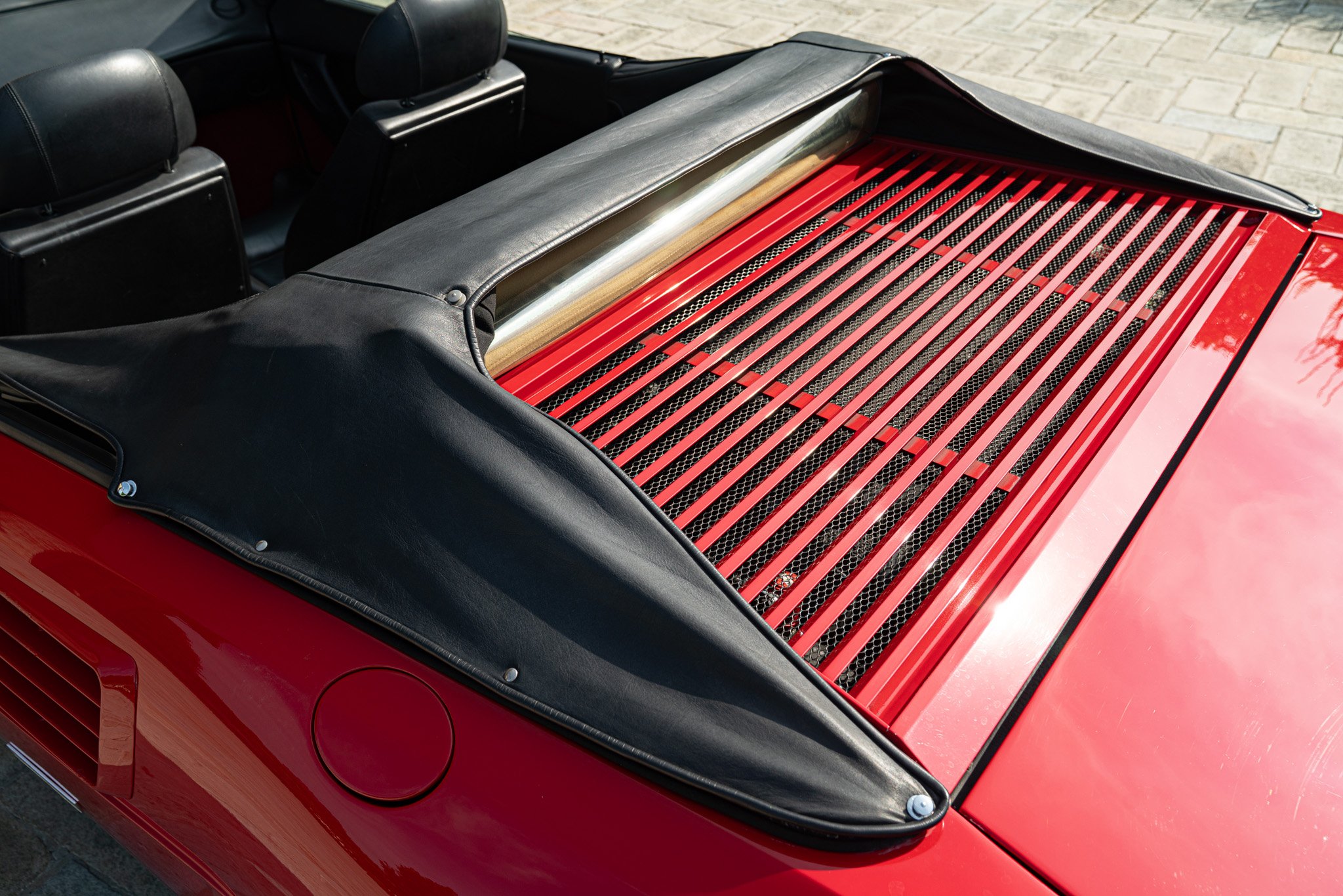 Ferrari MONDIAL T CABRIOLET 