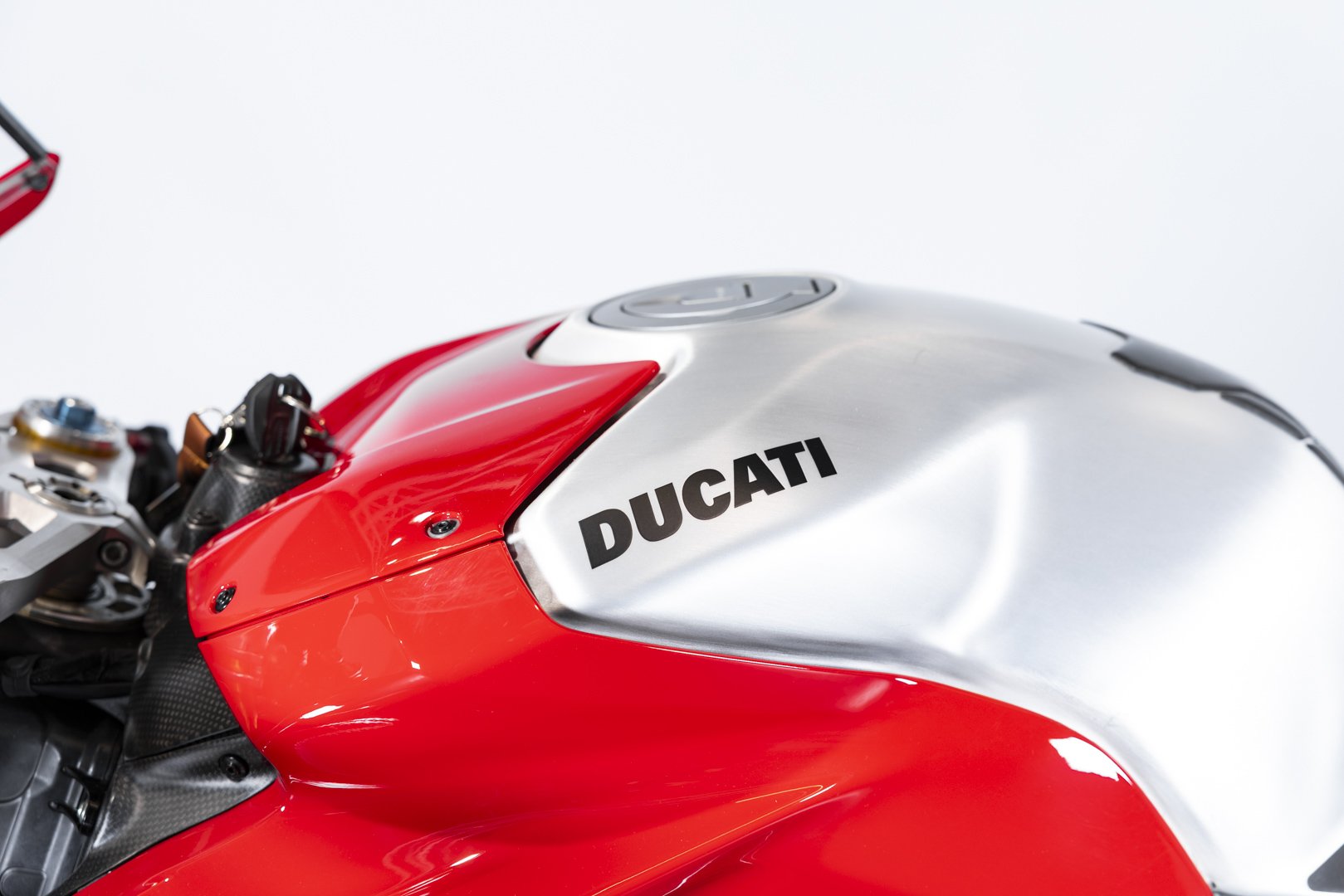 Ducati PANIGALE V4R 