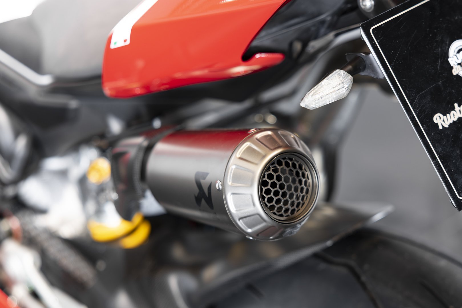 Ducati PANIGALE V4R 