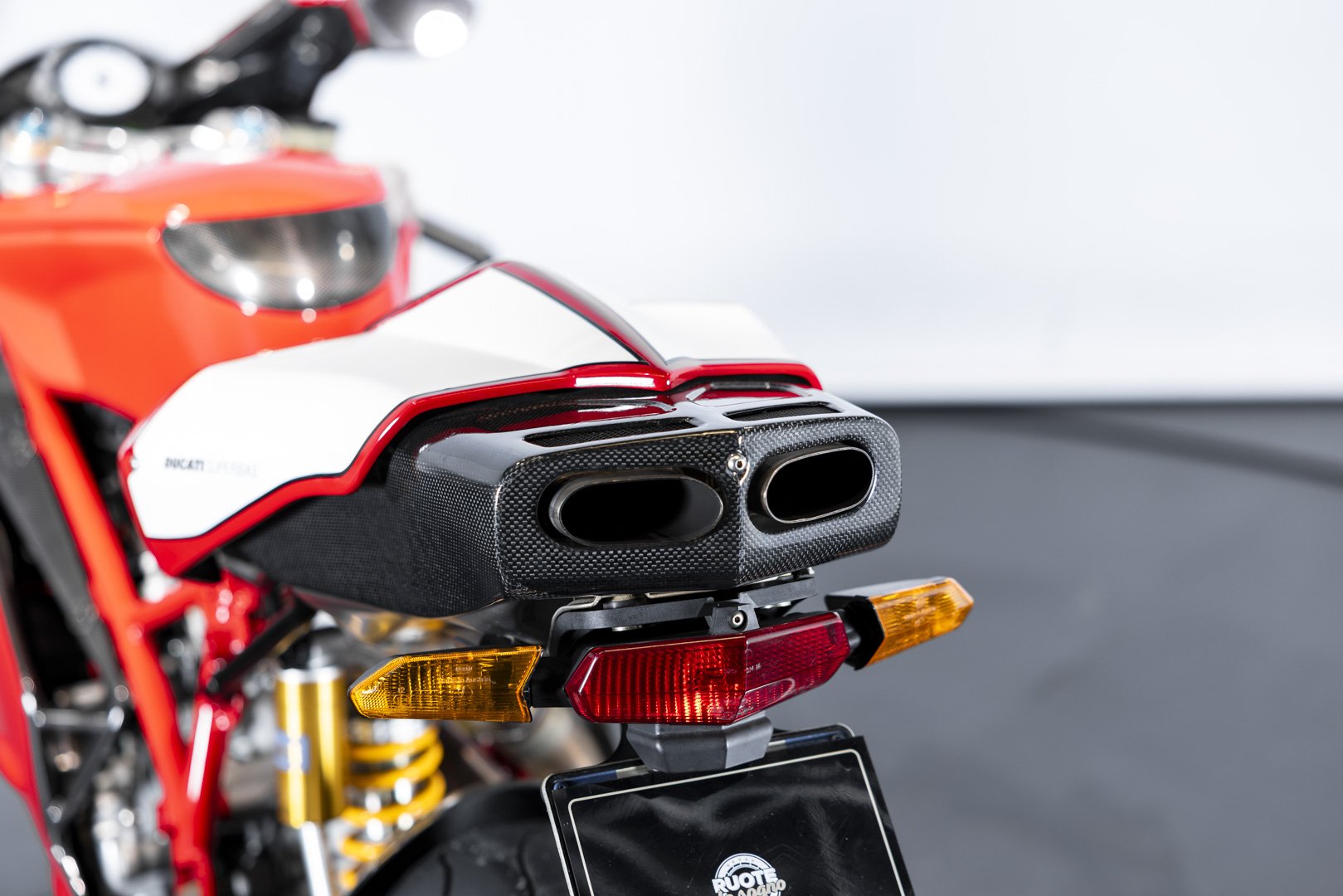 Ducati 999 R 