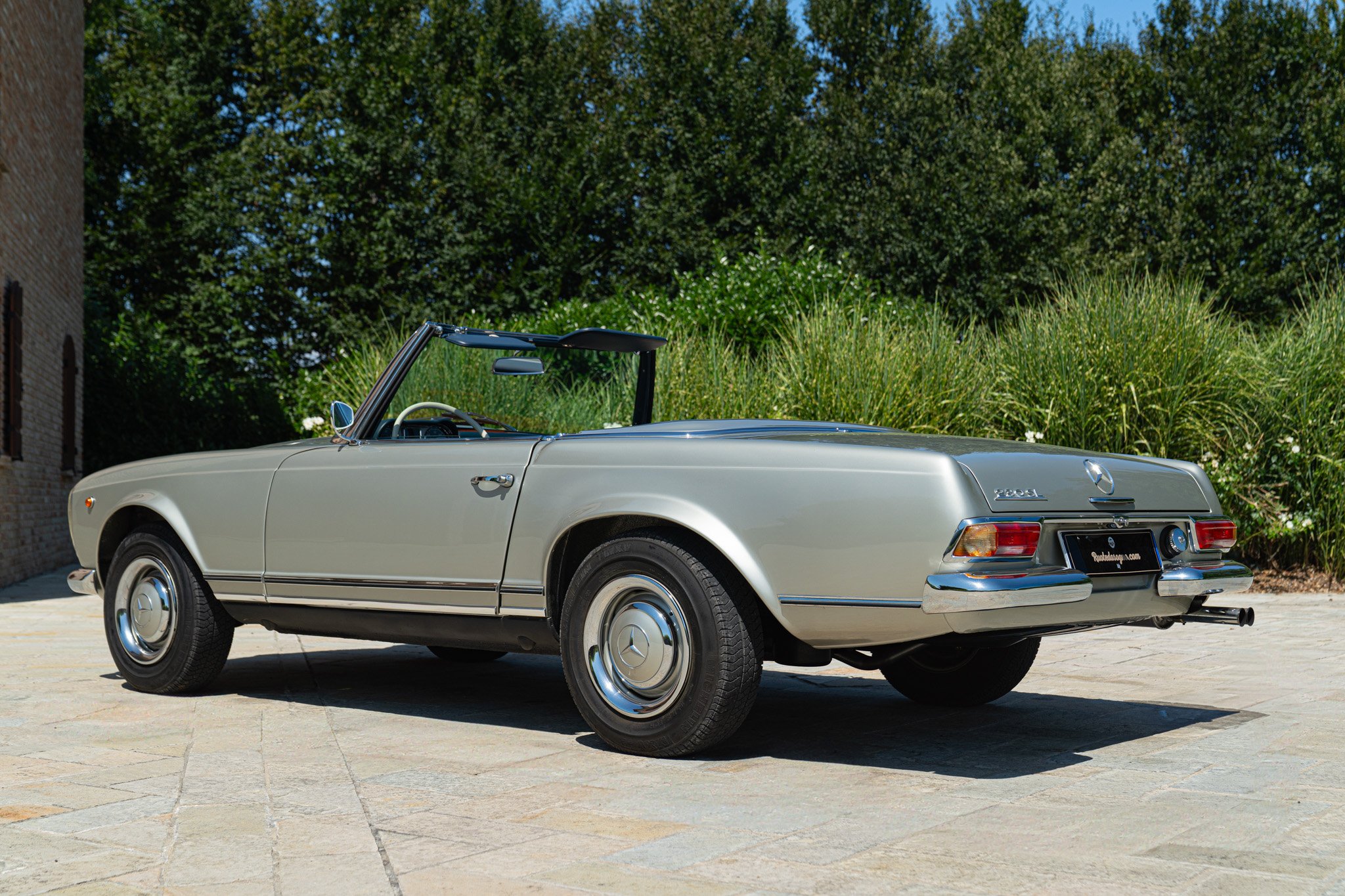 Mercedes Benz 230 SL 