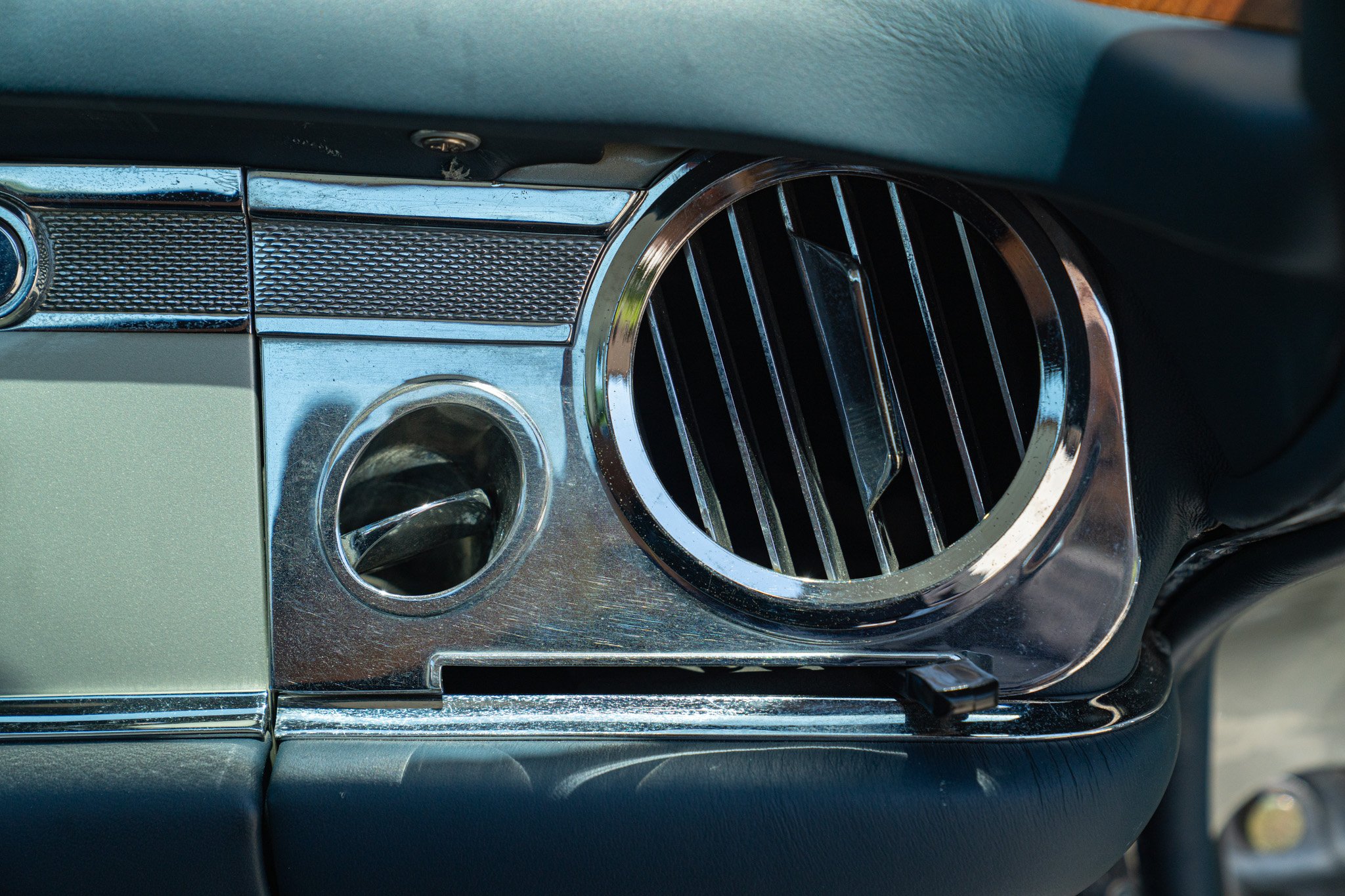Mercedes Benz 230 SL 