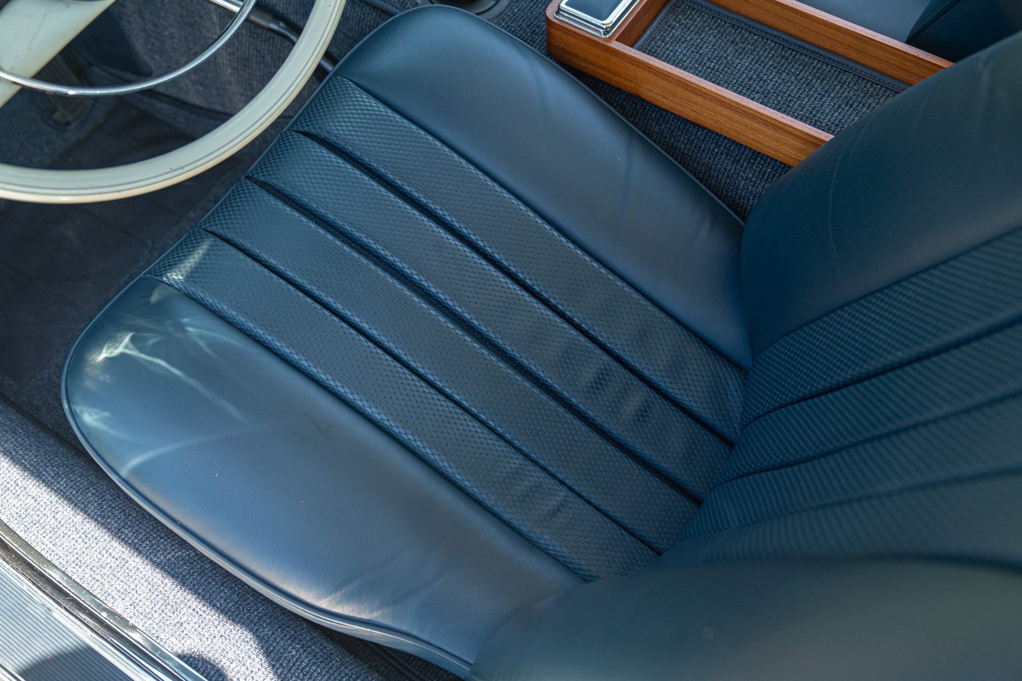 Mercedes Benz 230 SL 