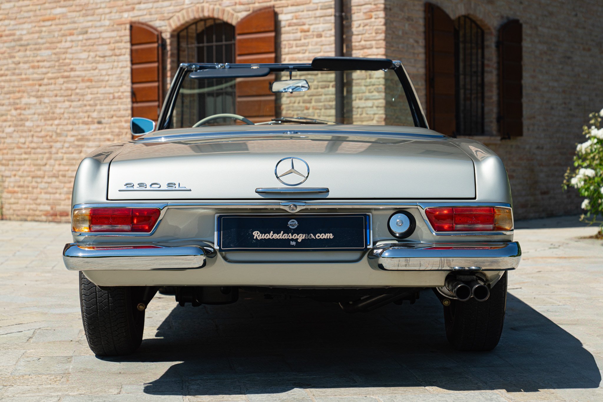 Mercedes Benz 230 SL 