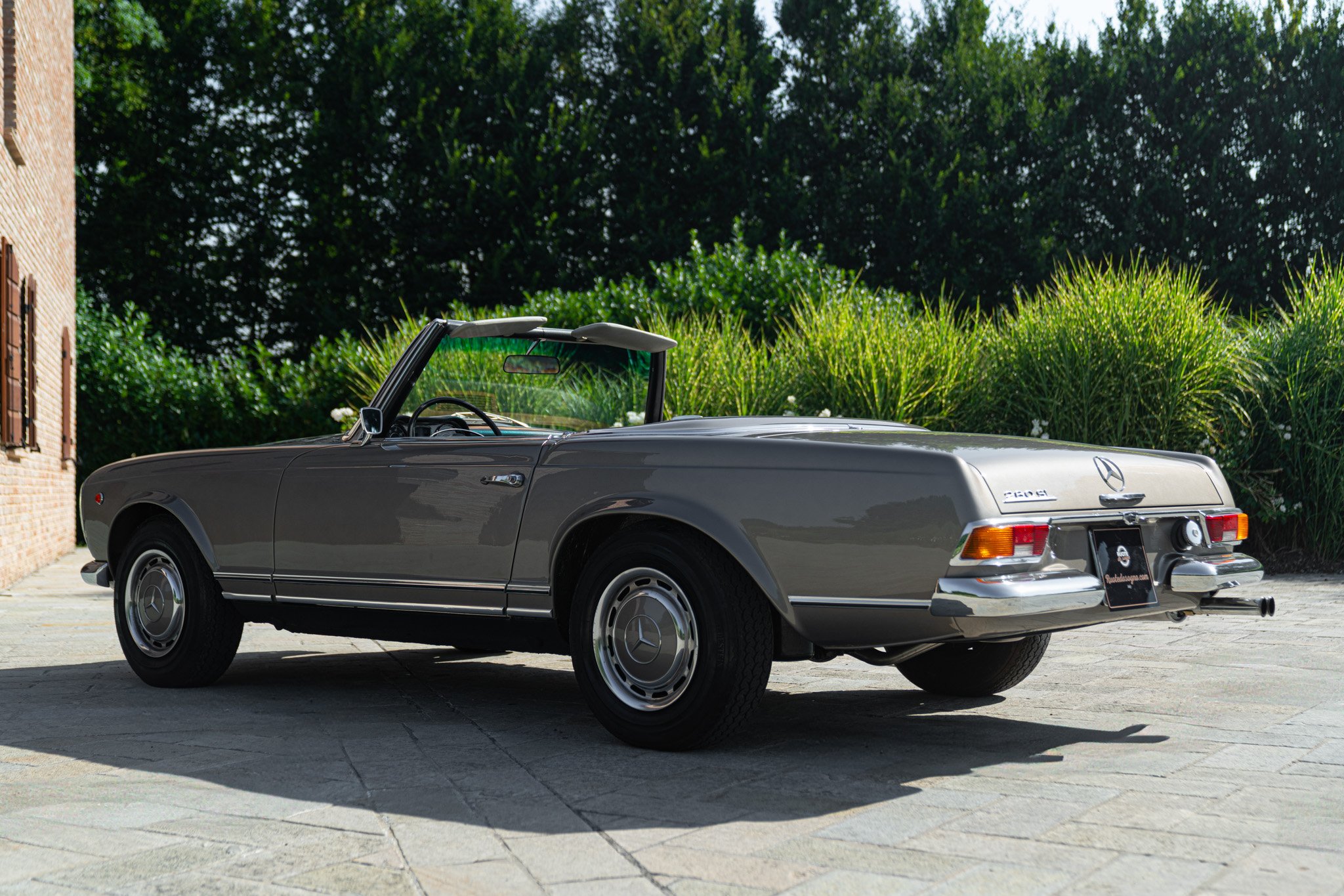 Mercedes Benz 280 SL 