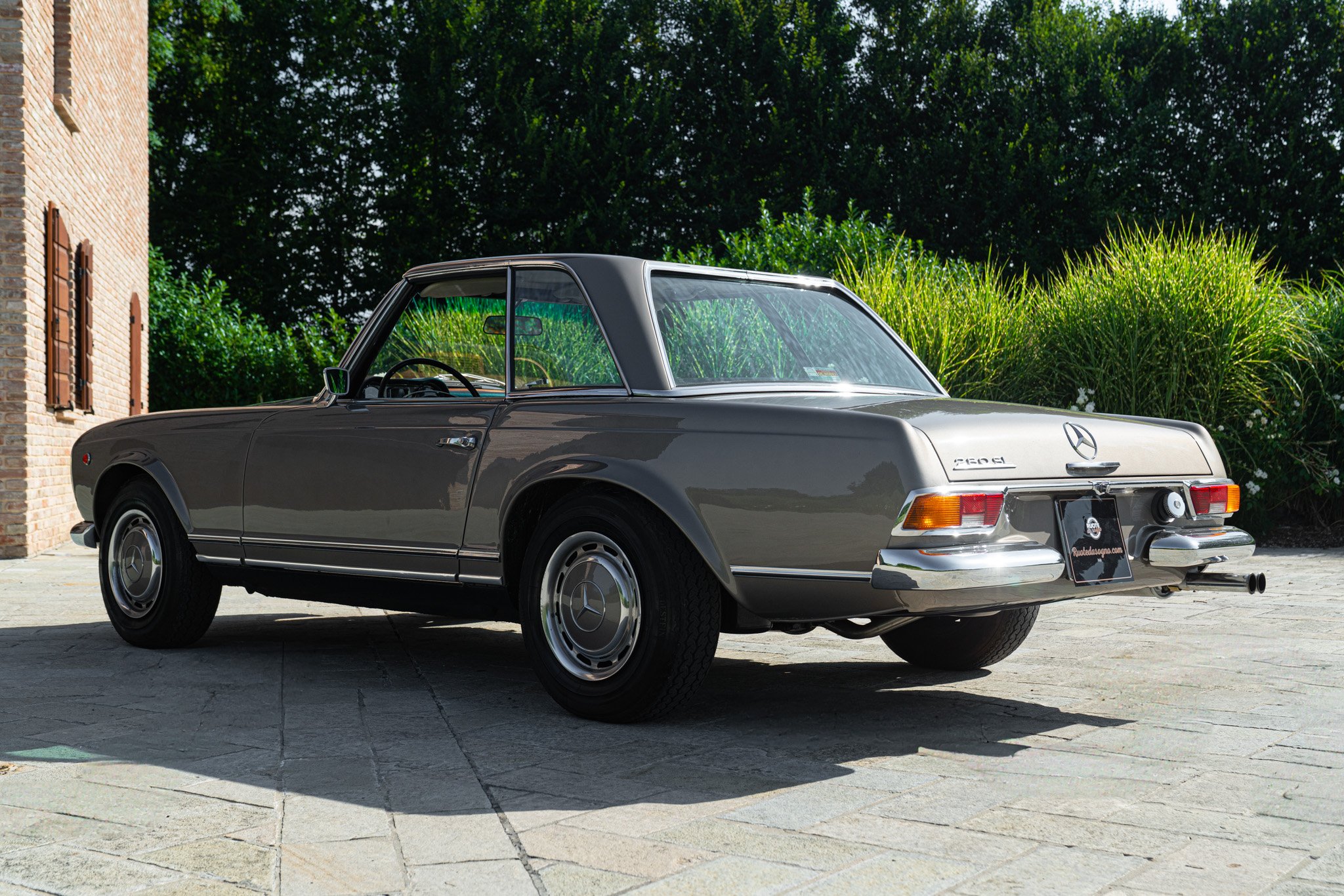 Mercedes Benz 280 SL 