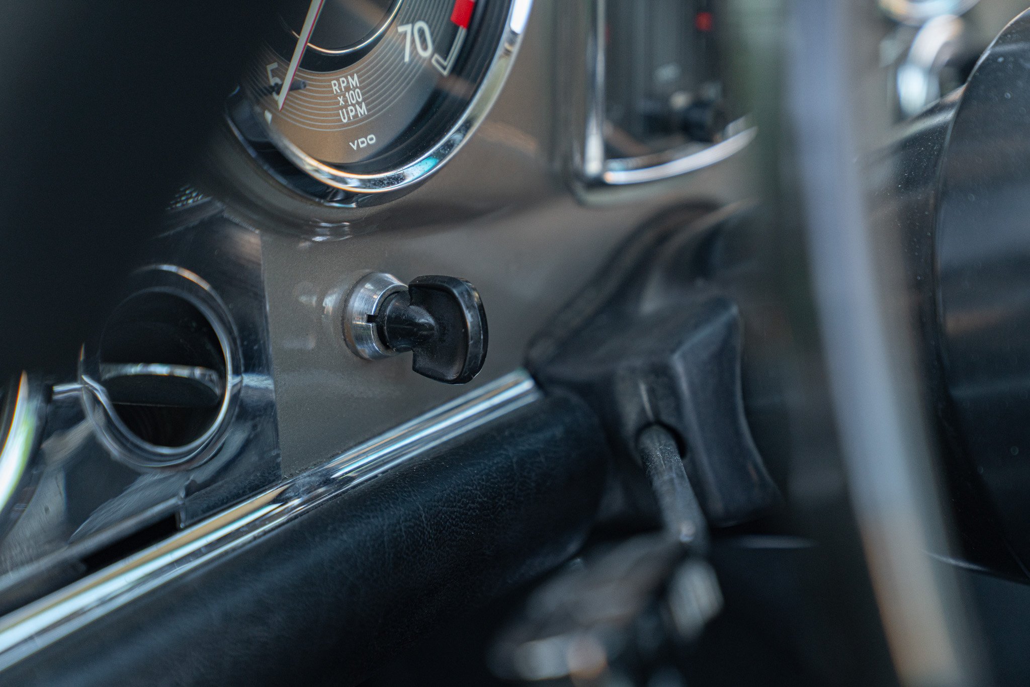 Mercedes Benz 280 SL 