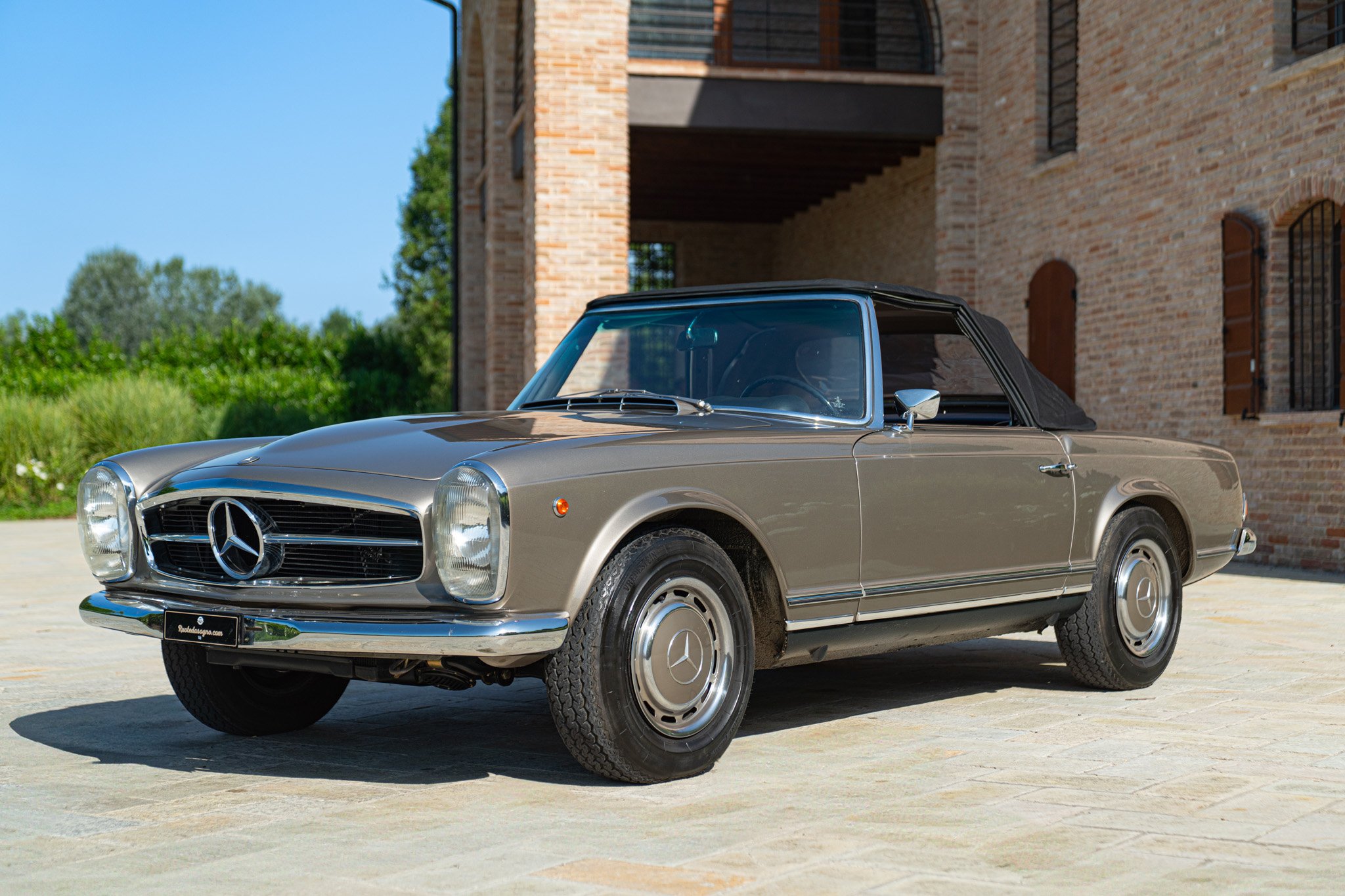 Mercedes Benz 280 SL 