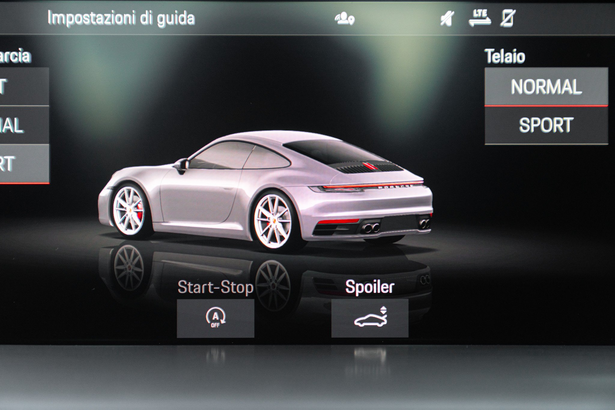 Porsche PORSCHE 992 (911) CARRERA 4S 