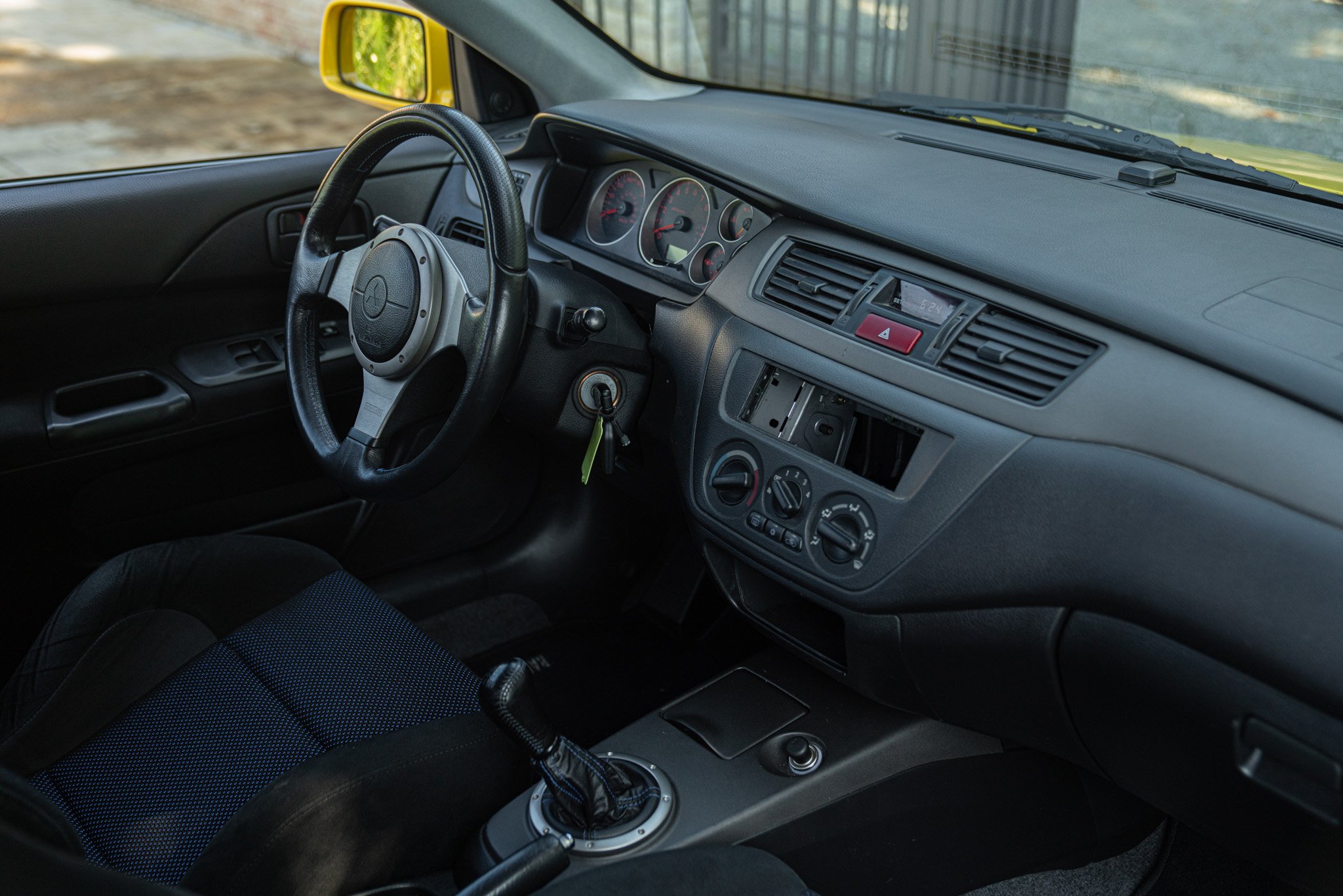 Mitsubishi LANCER EVO VII 