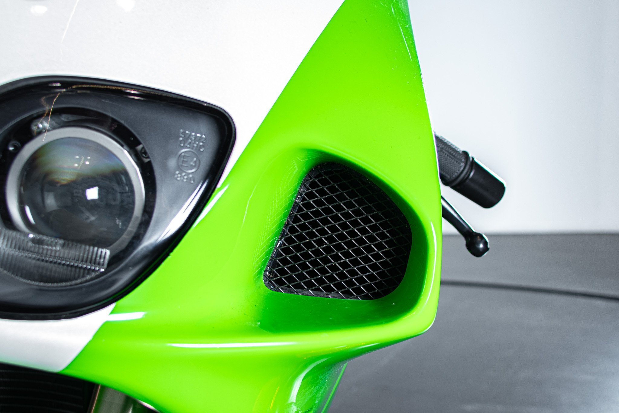 Kawasaki ZX-7RR 