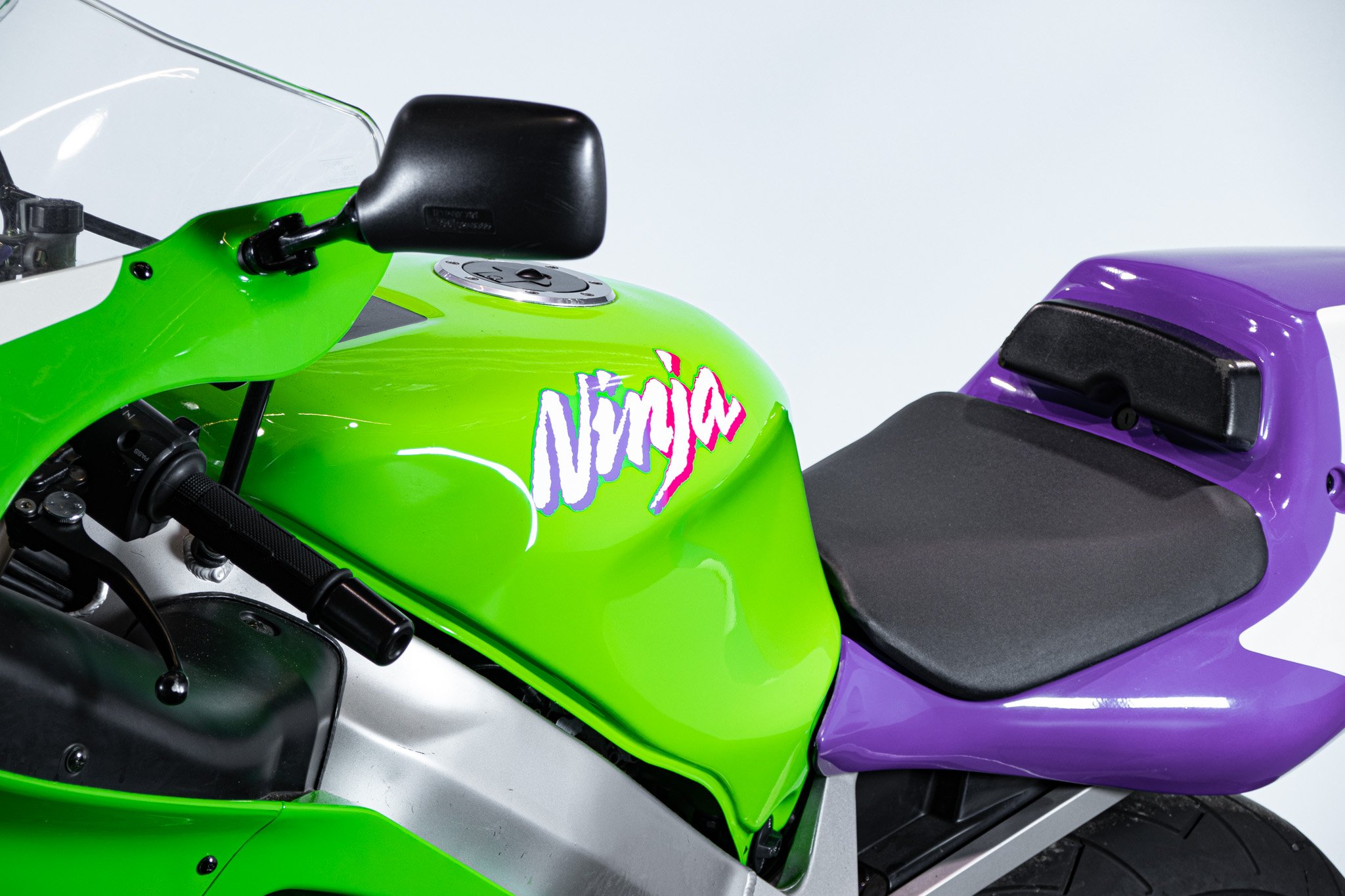 Kawasaki ZX-7RR 