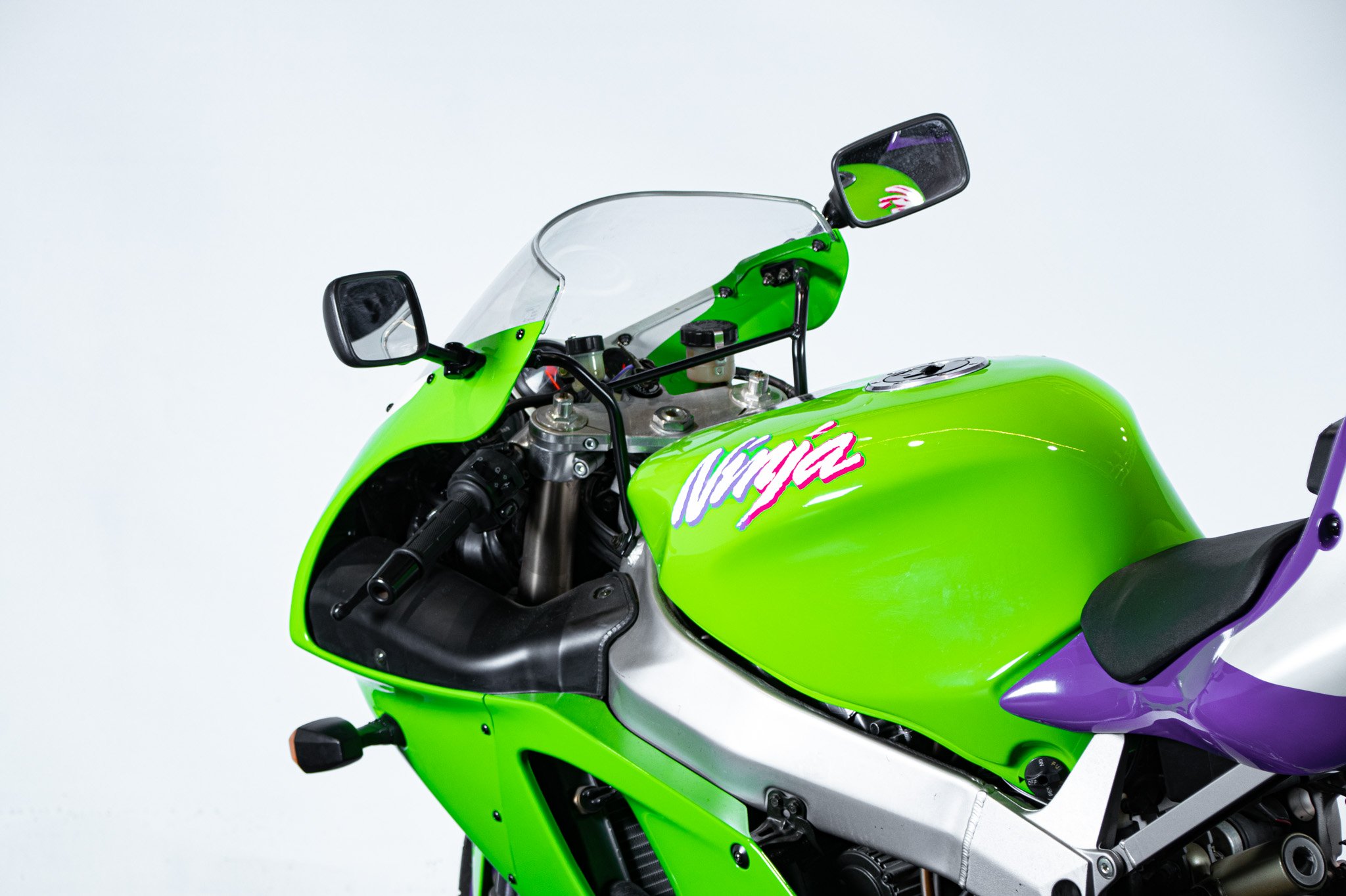 Kawasaki ZX-7RR 