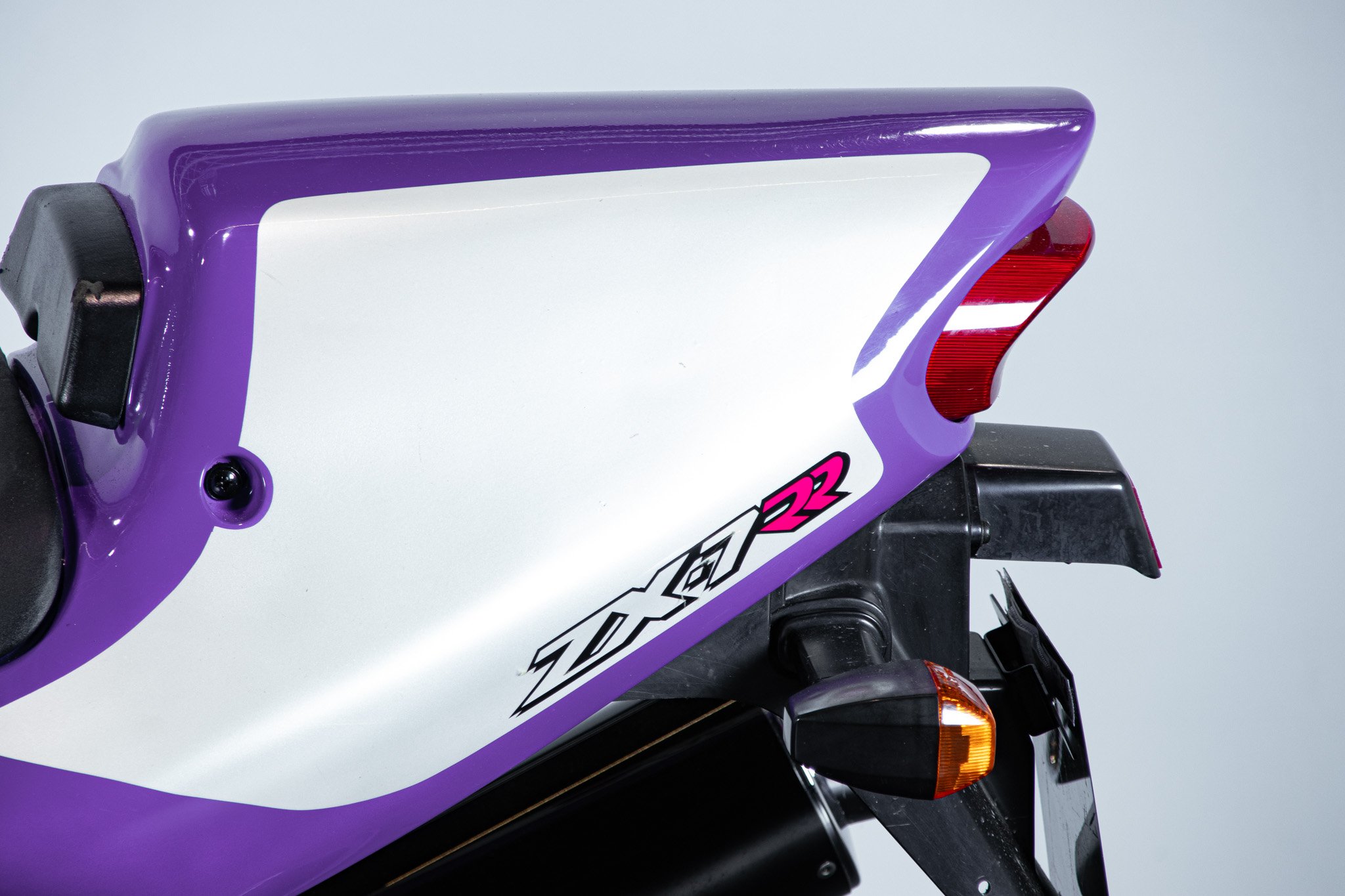 Kawasaki ZX-7RR 