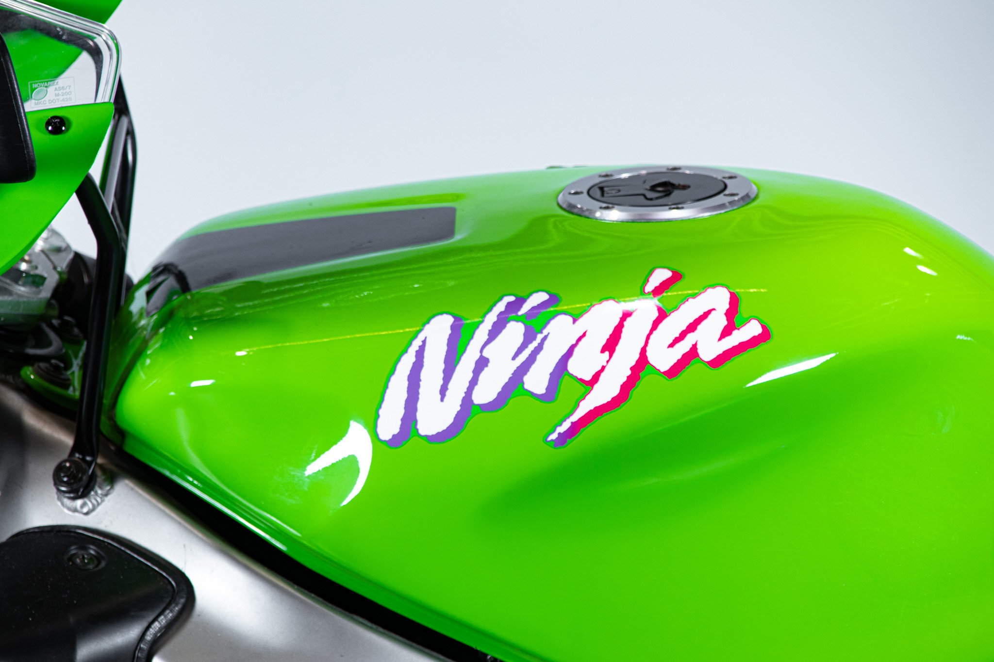 Kawasaki ZX-7RR 