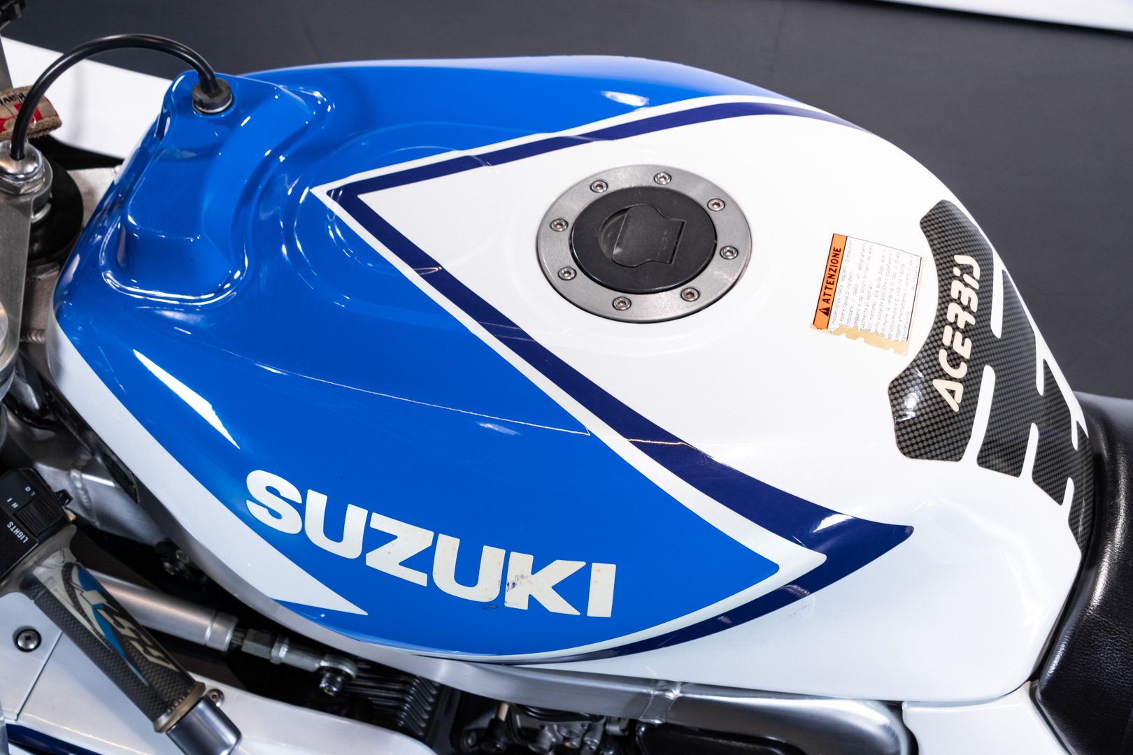 Suzuki 750 GSXR  