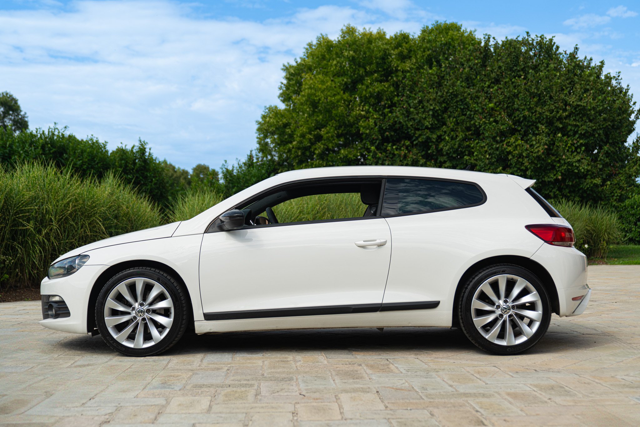 Volkswagen SCIROCCO 2.0 TFSI 2.0 R LINE 