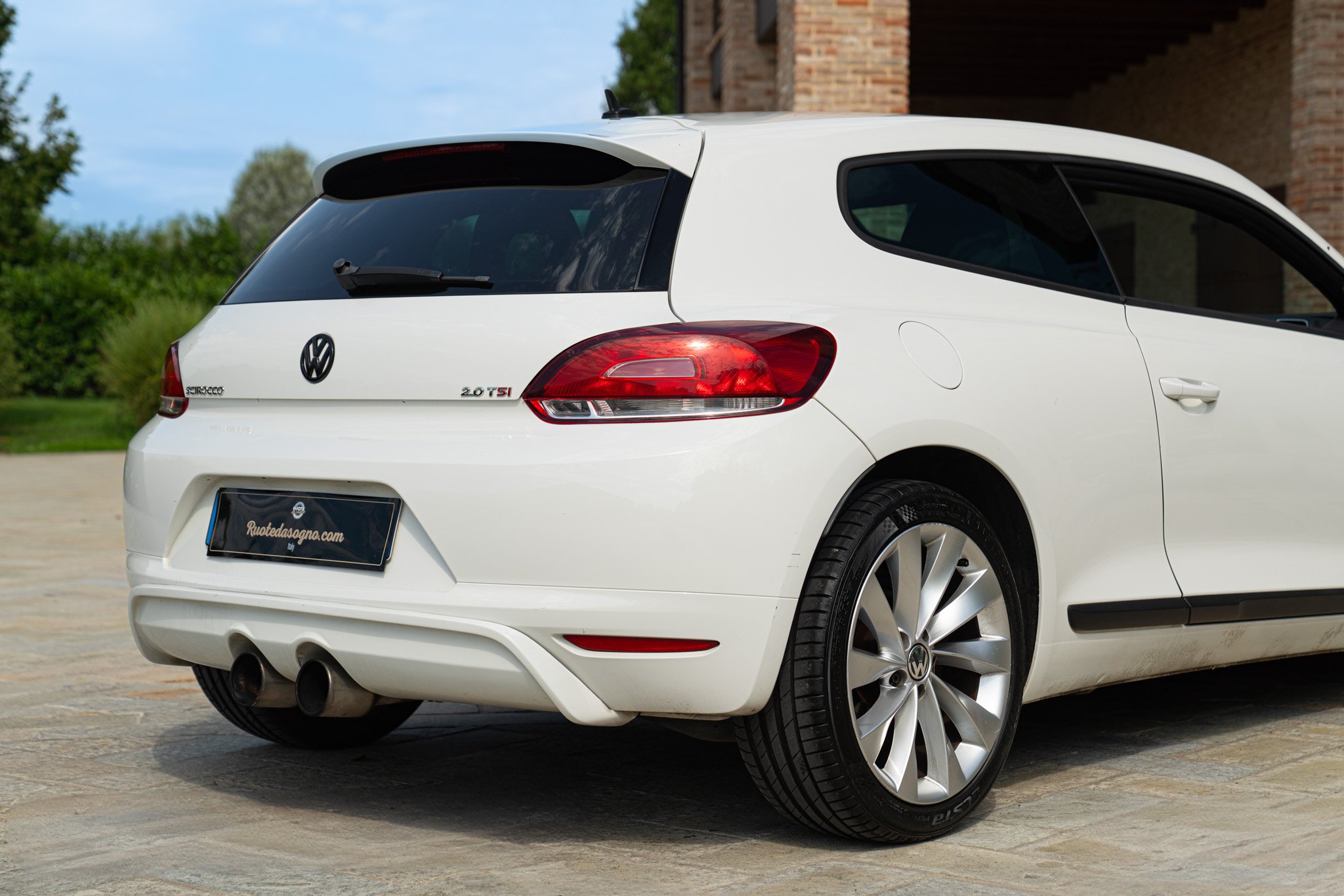 Volkswagen SCIROCCO 2.0 TFSI 2.0 R LINE 