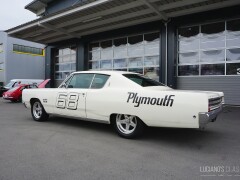 Plymouth Sport Fury 