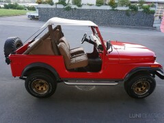 Jeep CJ-7 V8