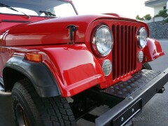 Jeep CJ-7 V8