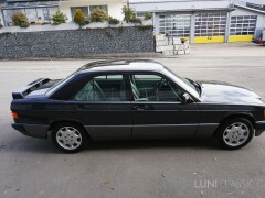 Mercedes Benz  190 E 2.3