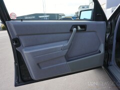 Mercedes Benz  190 E 2.3