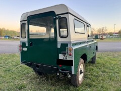 Land Rover Series 3