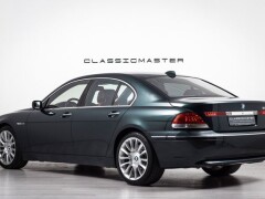 BMW 760  7-serie i Fiscale waarde € 8.000,- DEALER