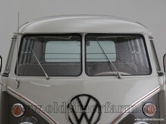 Volkswagen T1 Samba 21 Windows \'64 