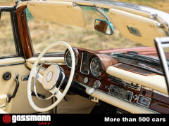 Mercedes Benz 250 SE Cabriolet W111 